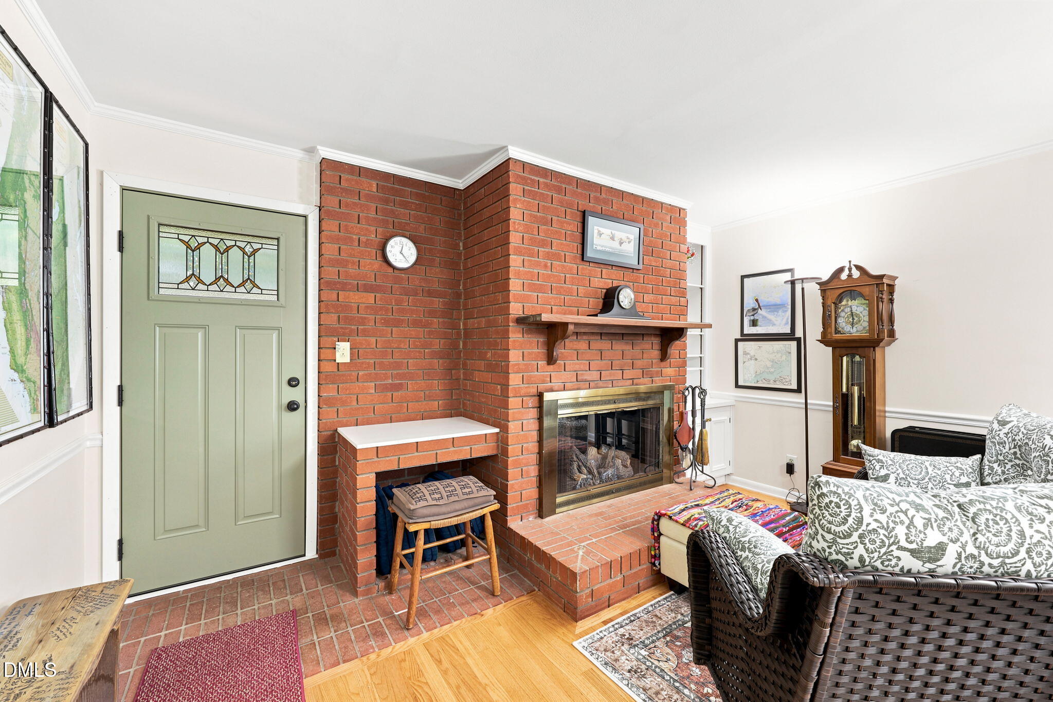 main property photo 7