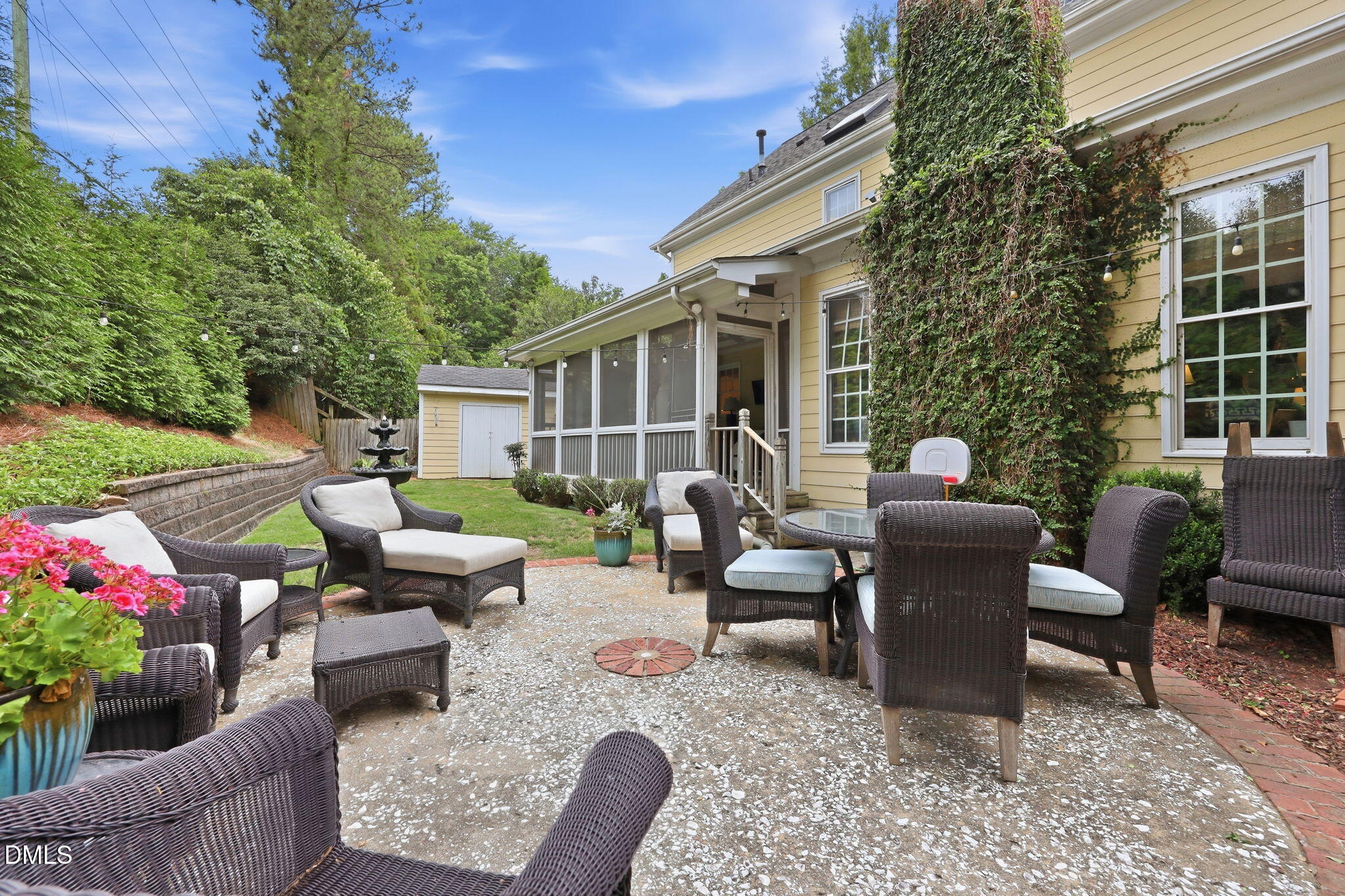 main property photo 38