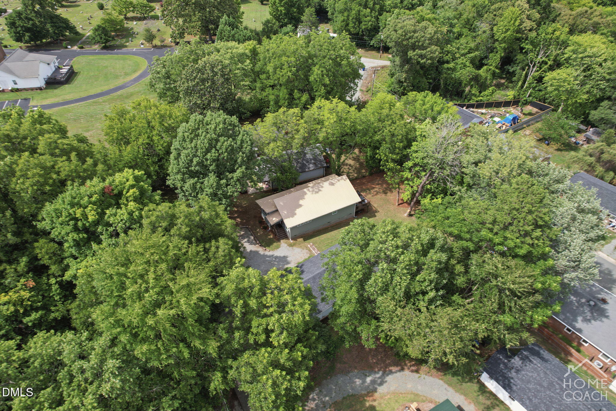 main property photo 32