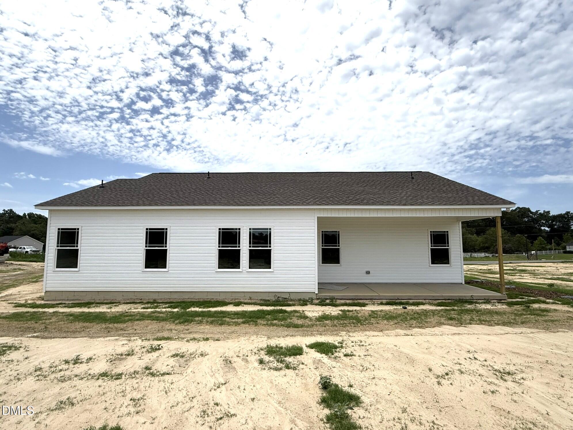 main property photo 19