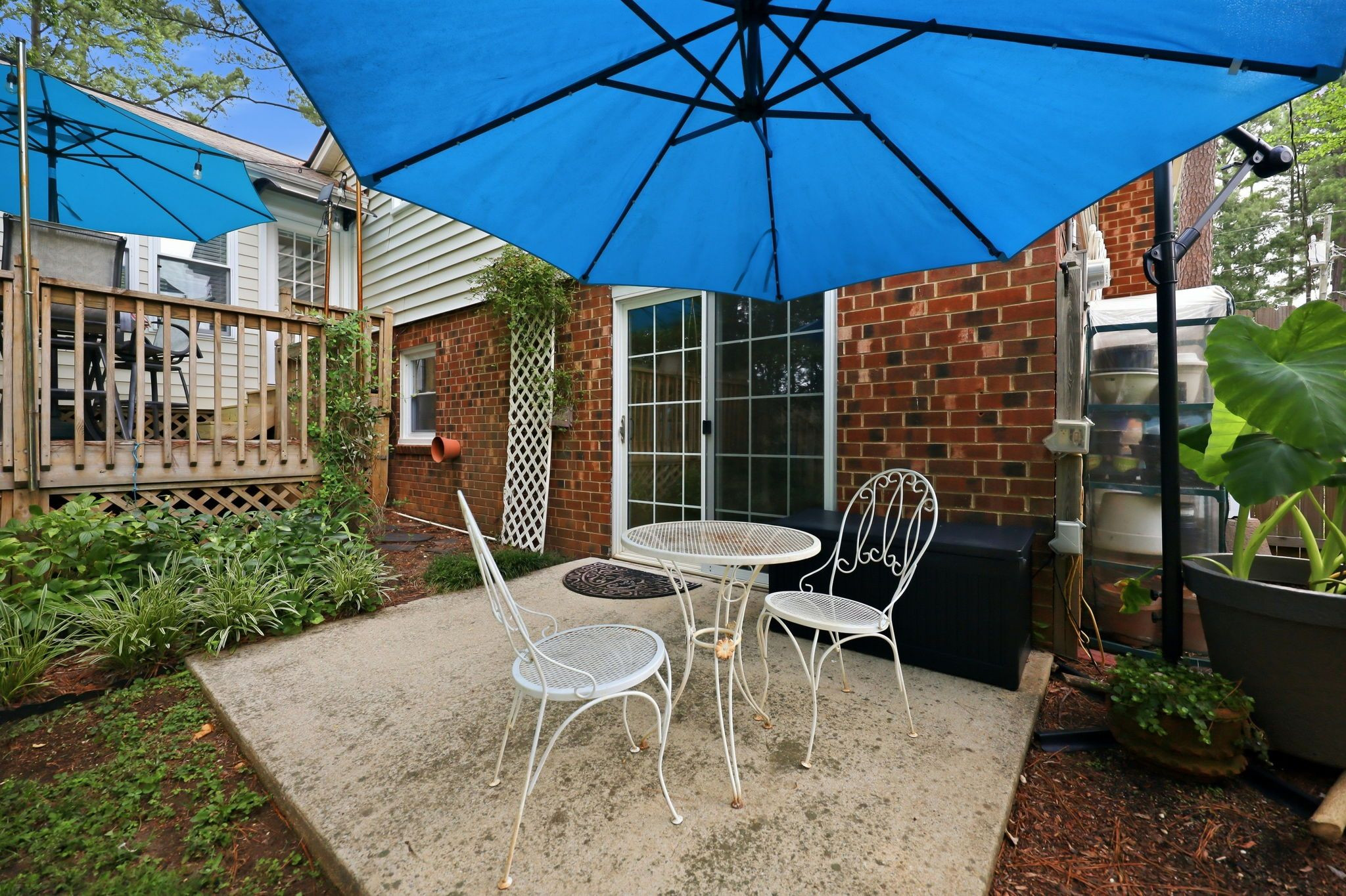 main property photo 35