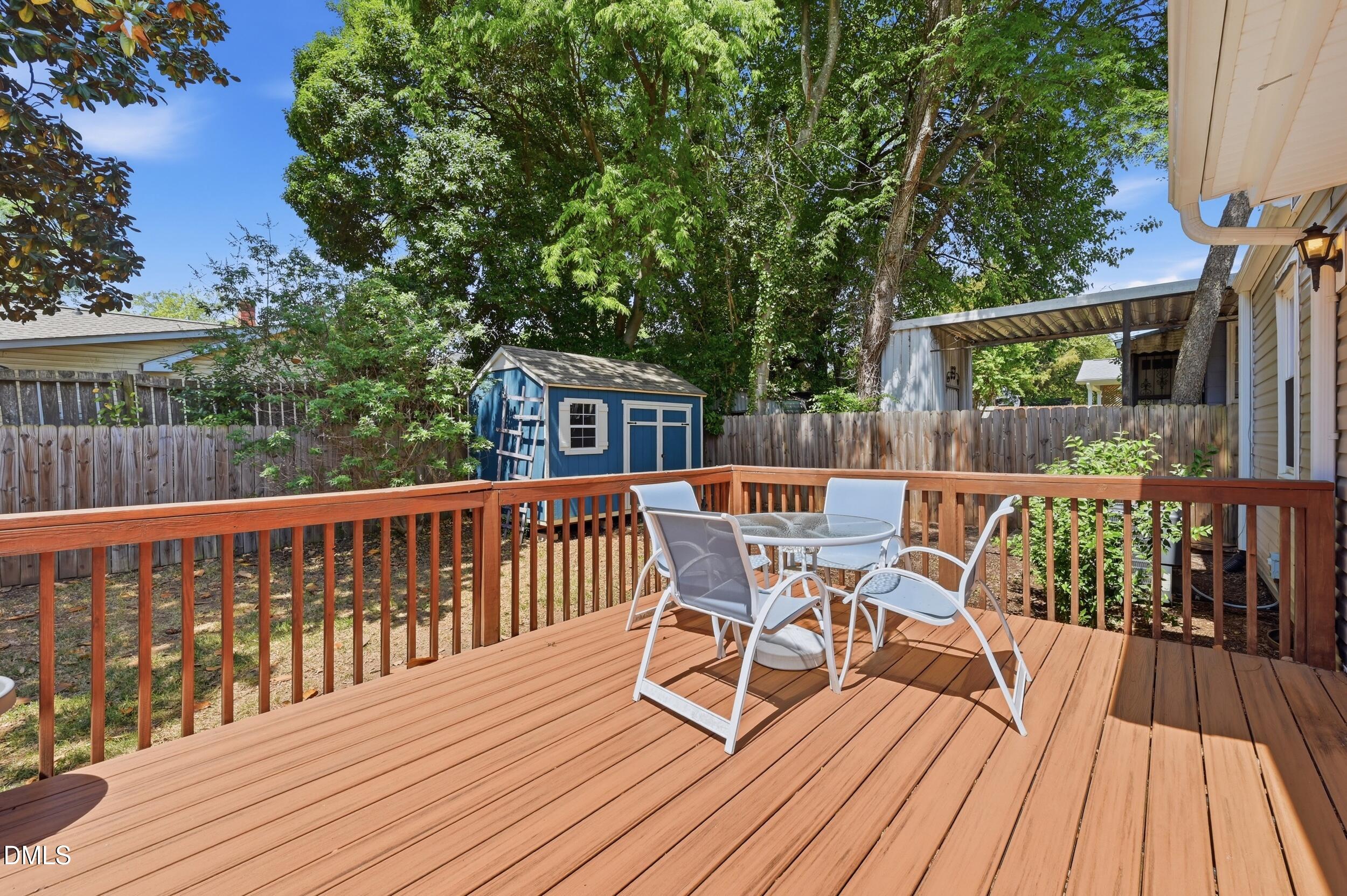 main property photo 19