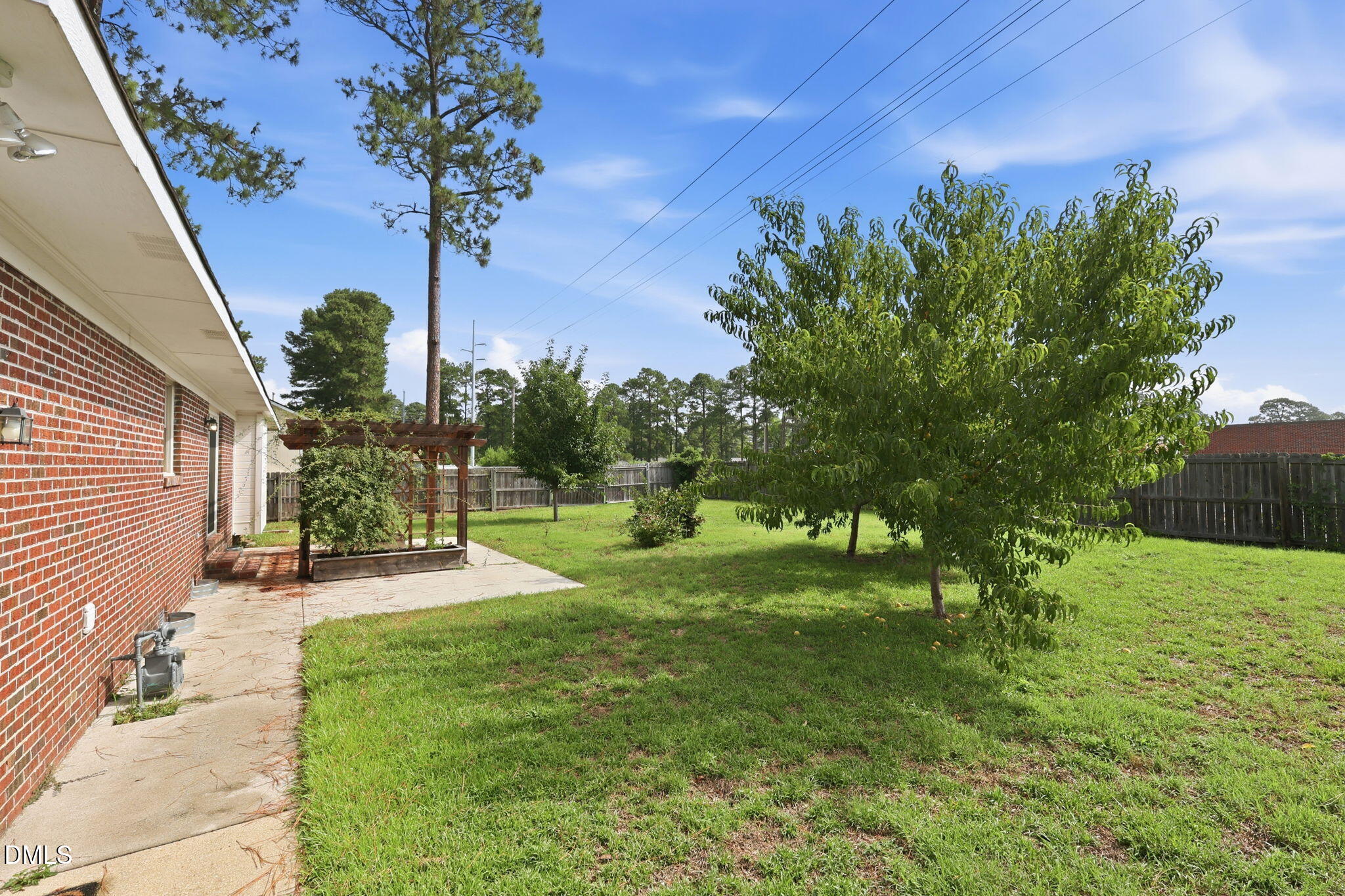 main property photo 38