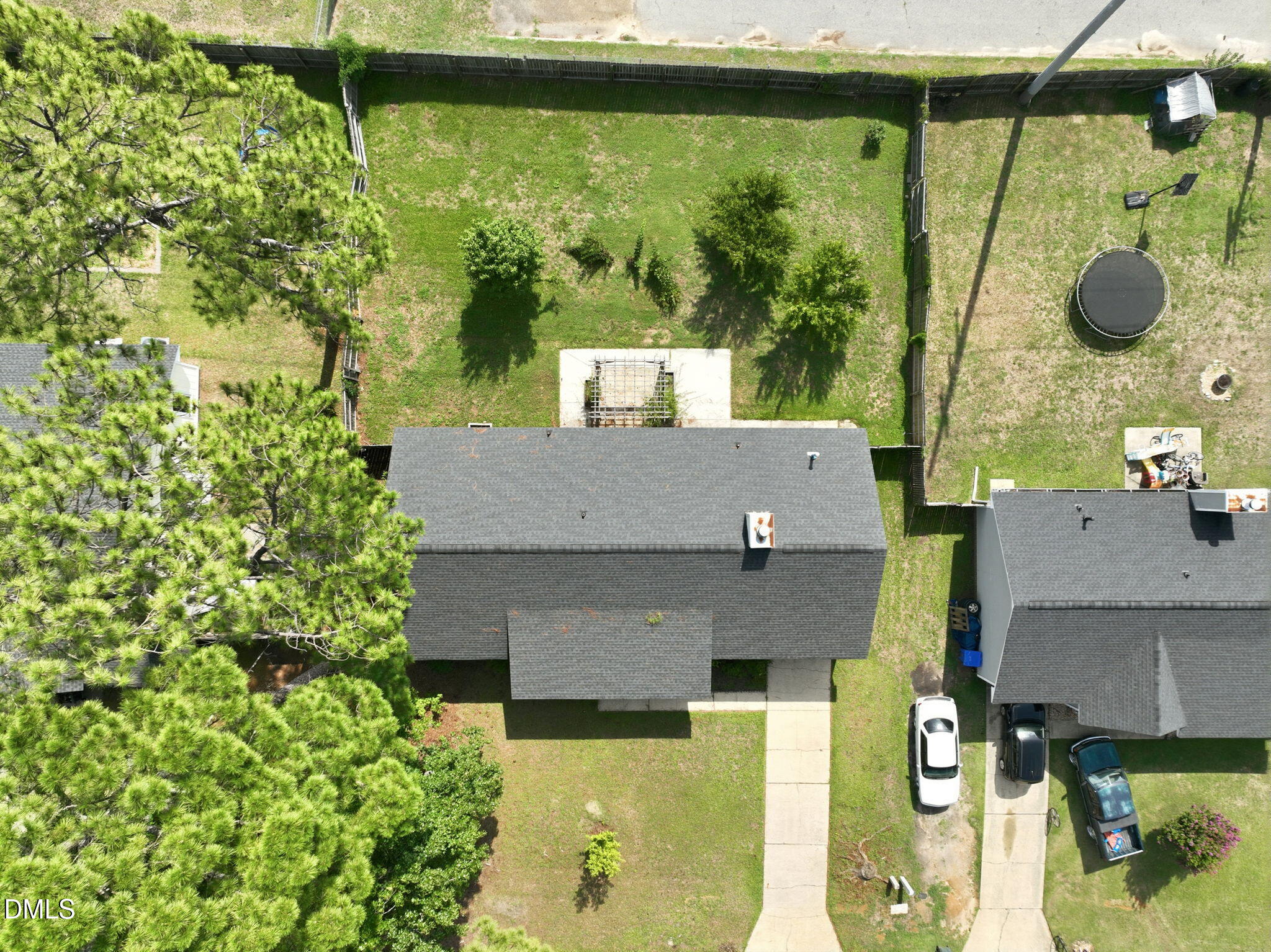 main property photo 44