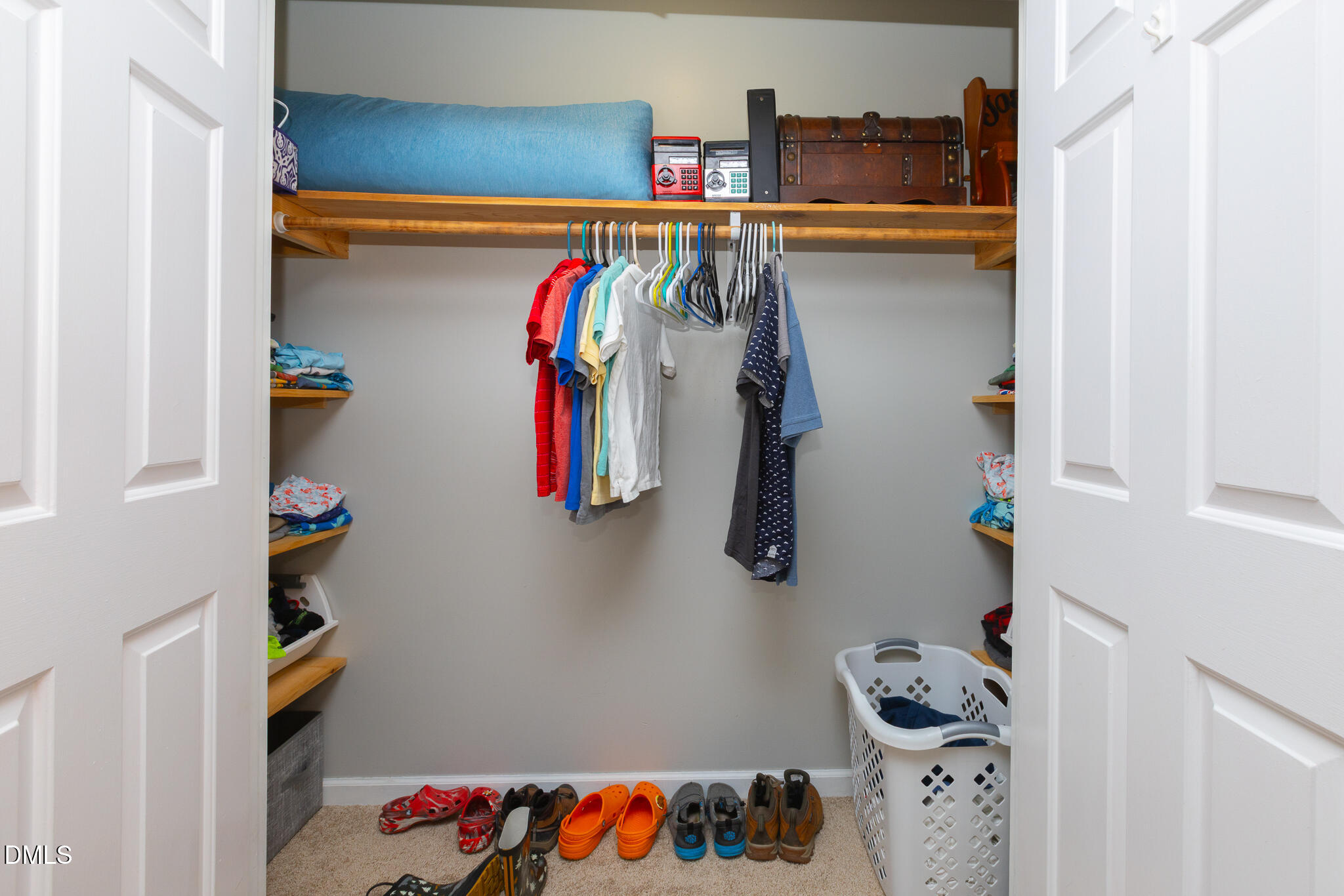 main property photo 12