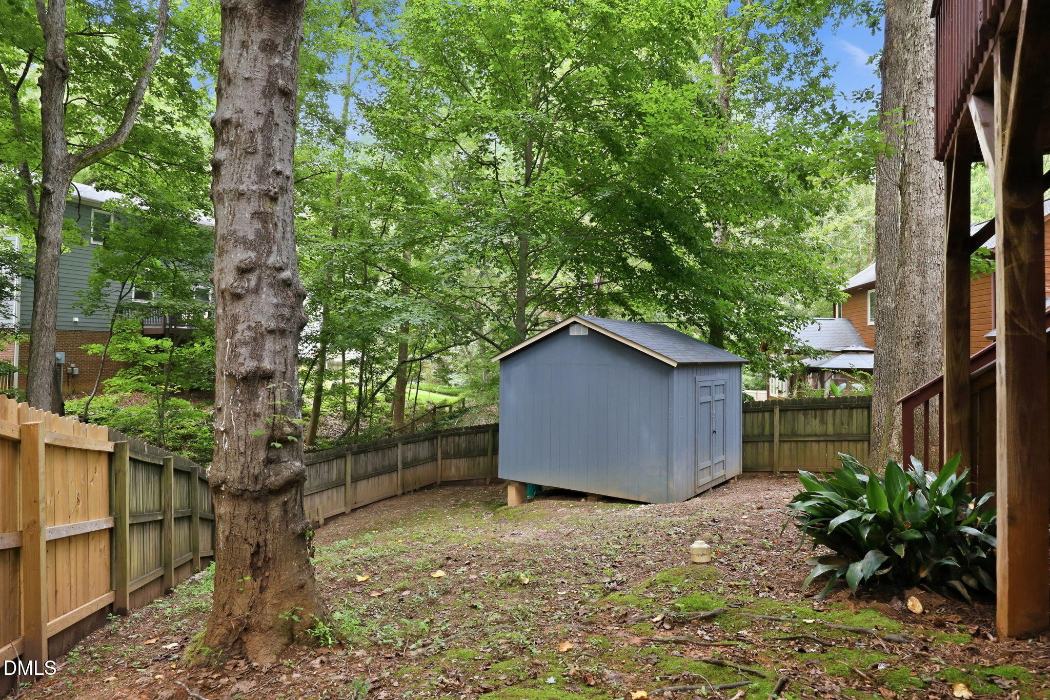 main property photo 26