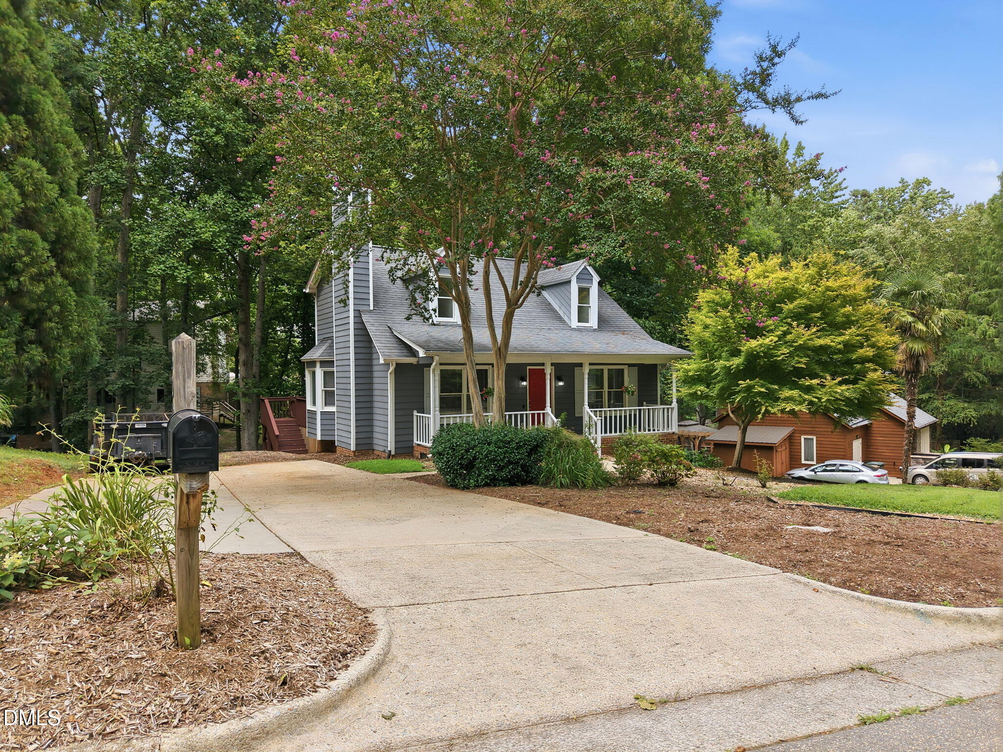 main property photo 36