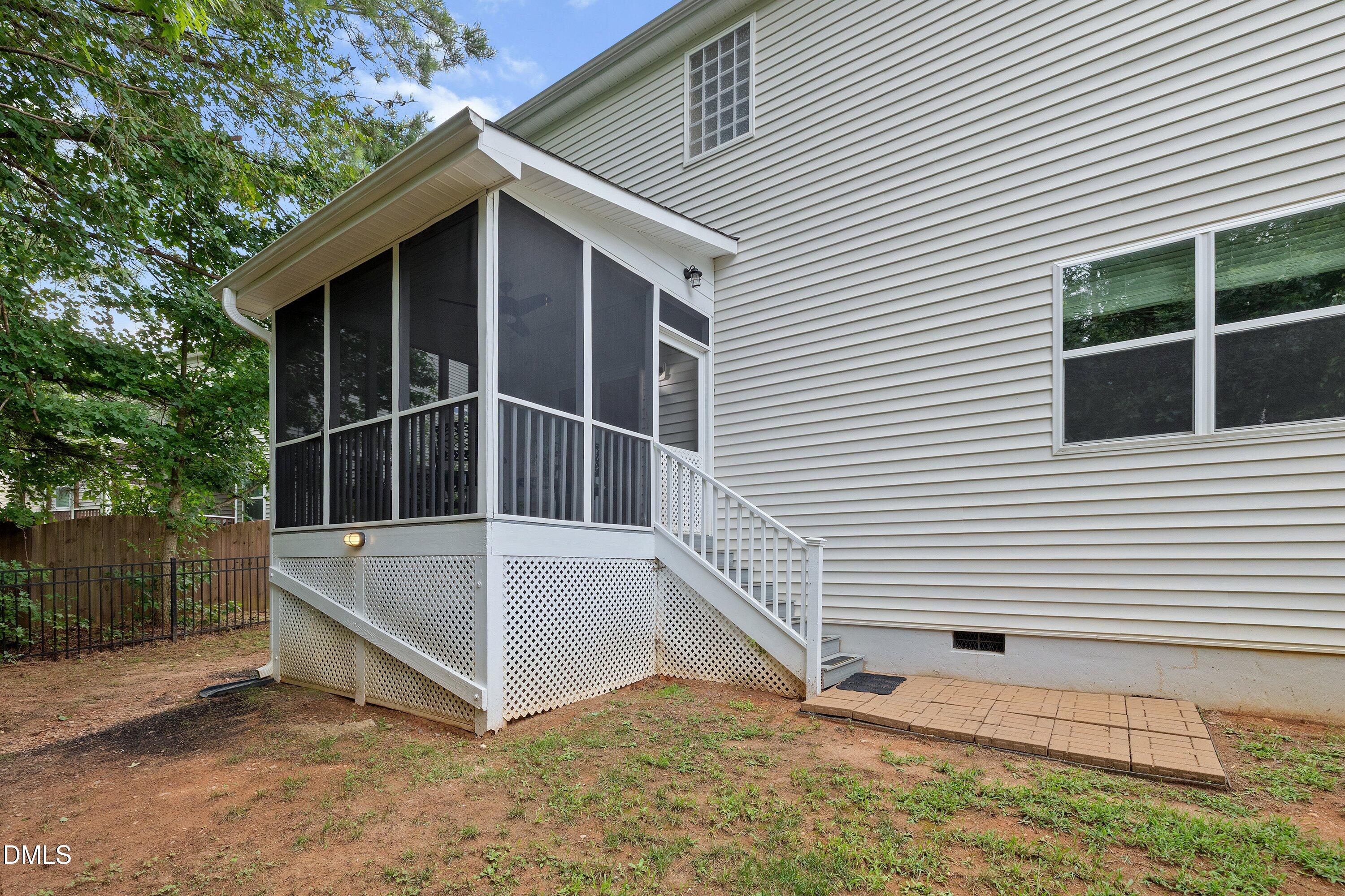 main property photo 63