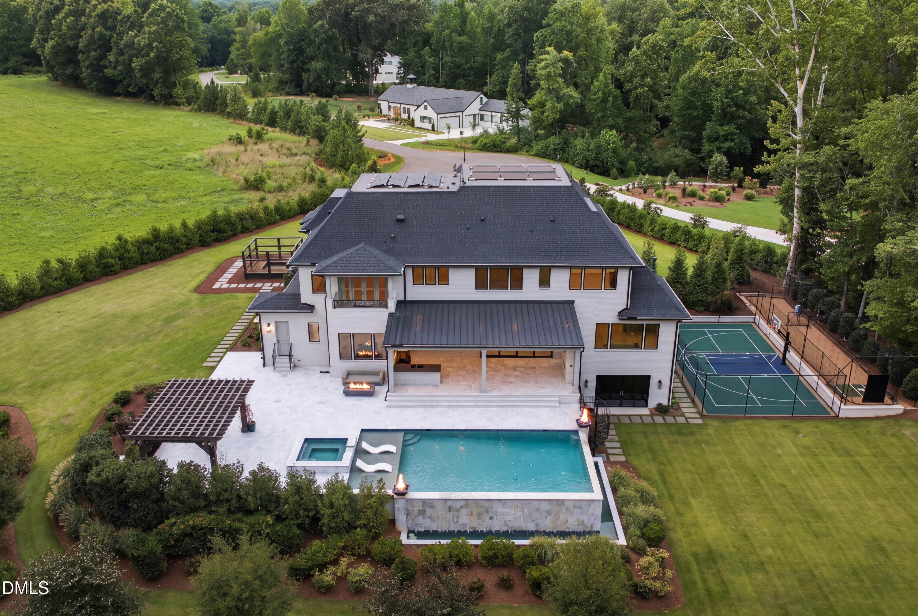 main property photo 77