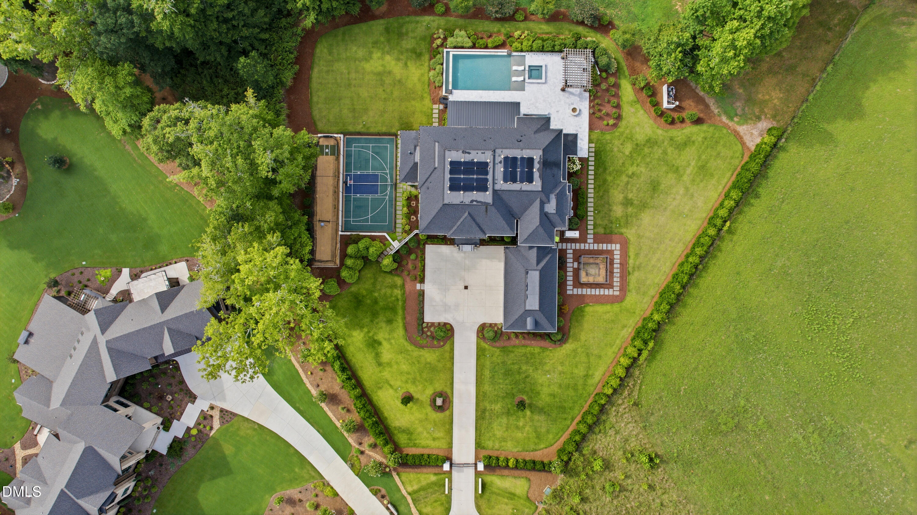 main property photo 83