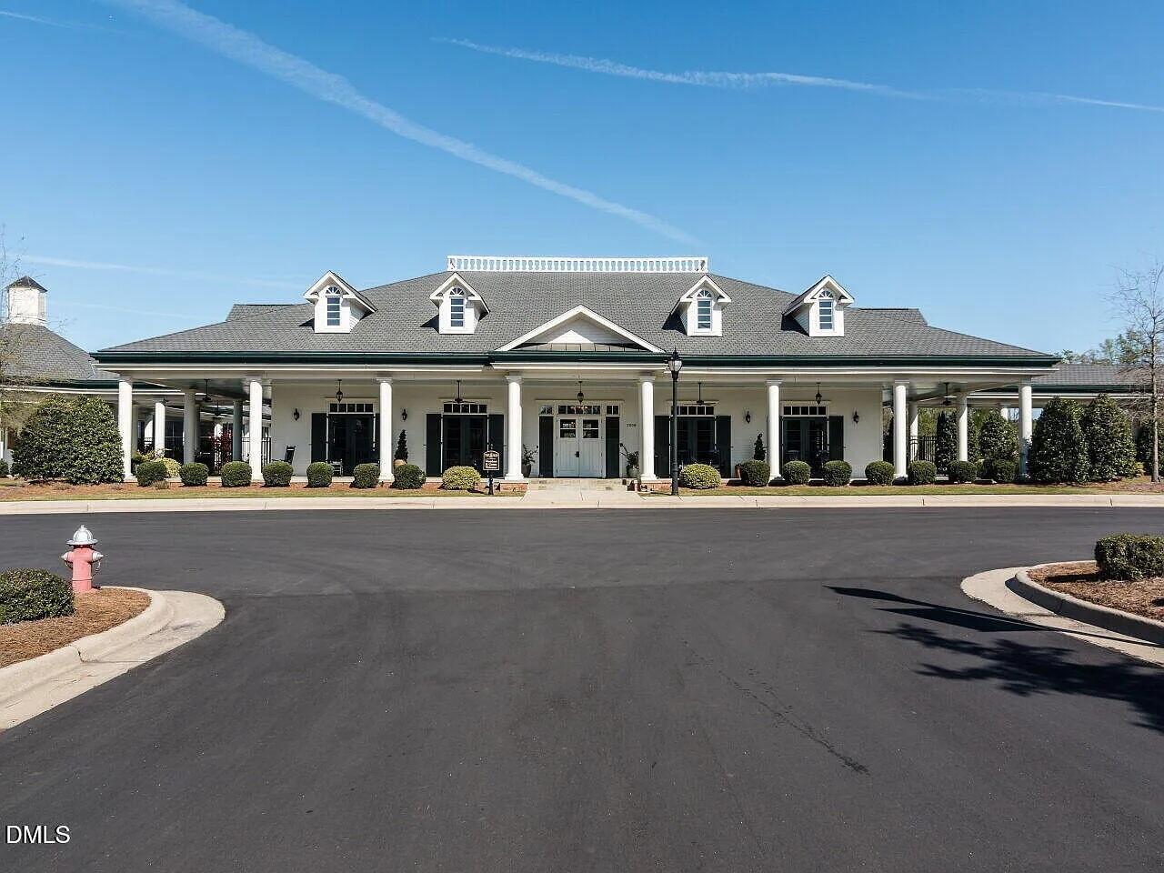 main property photo 40