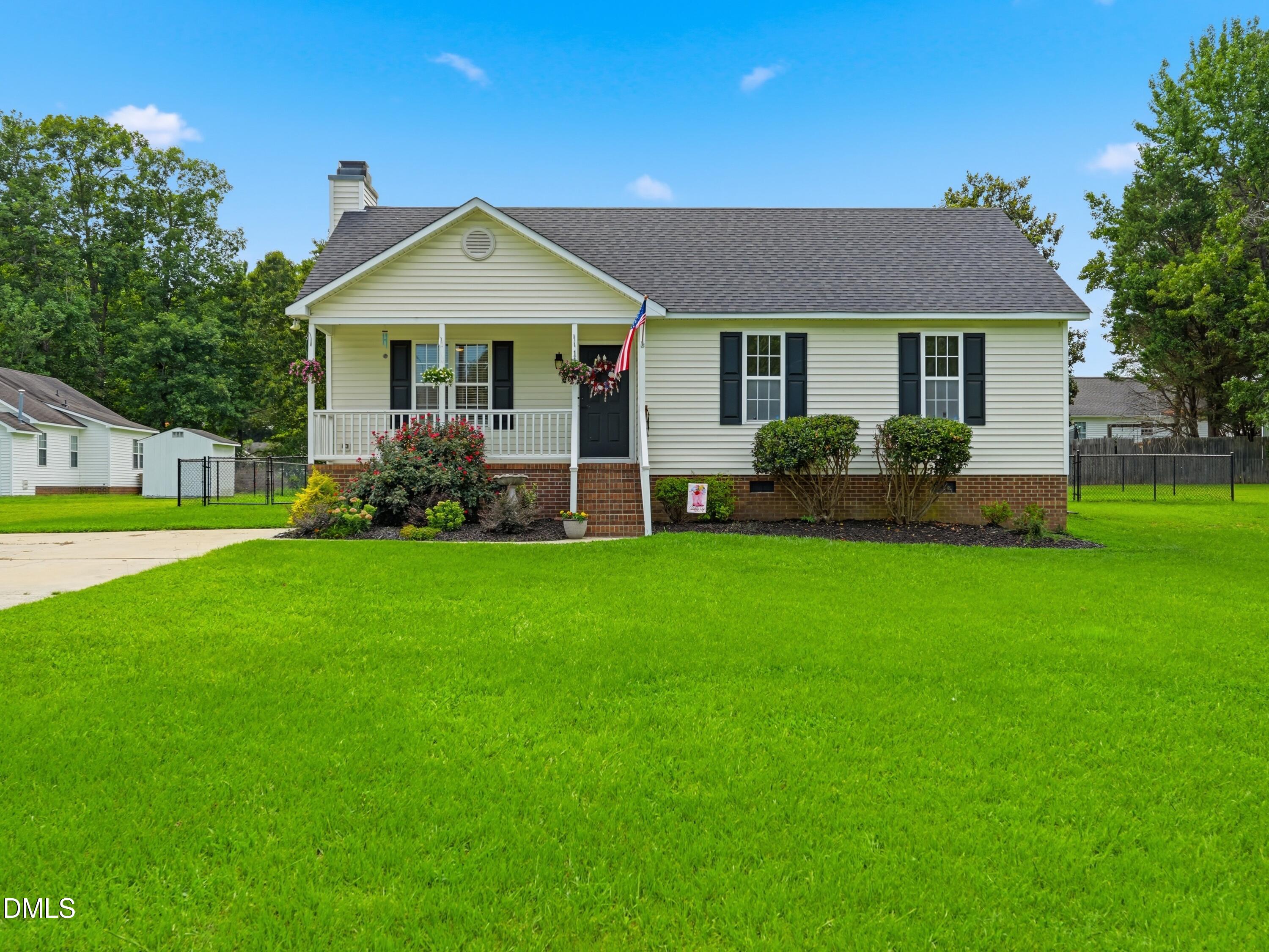 main property photo 39