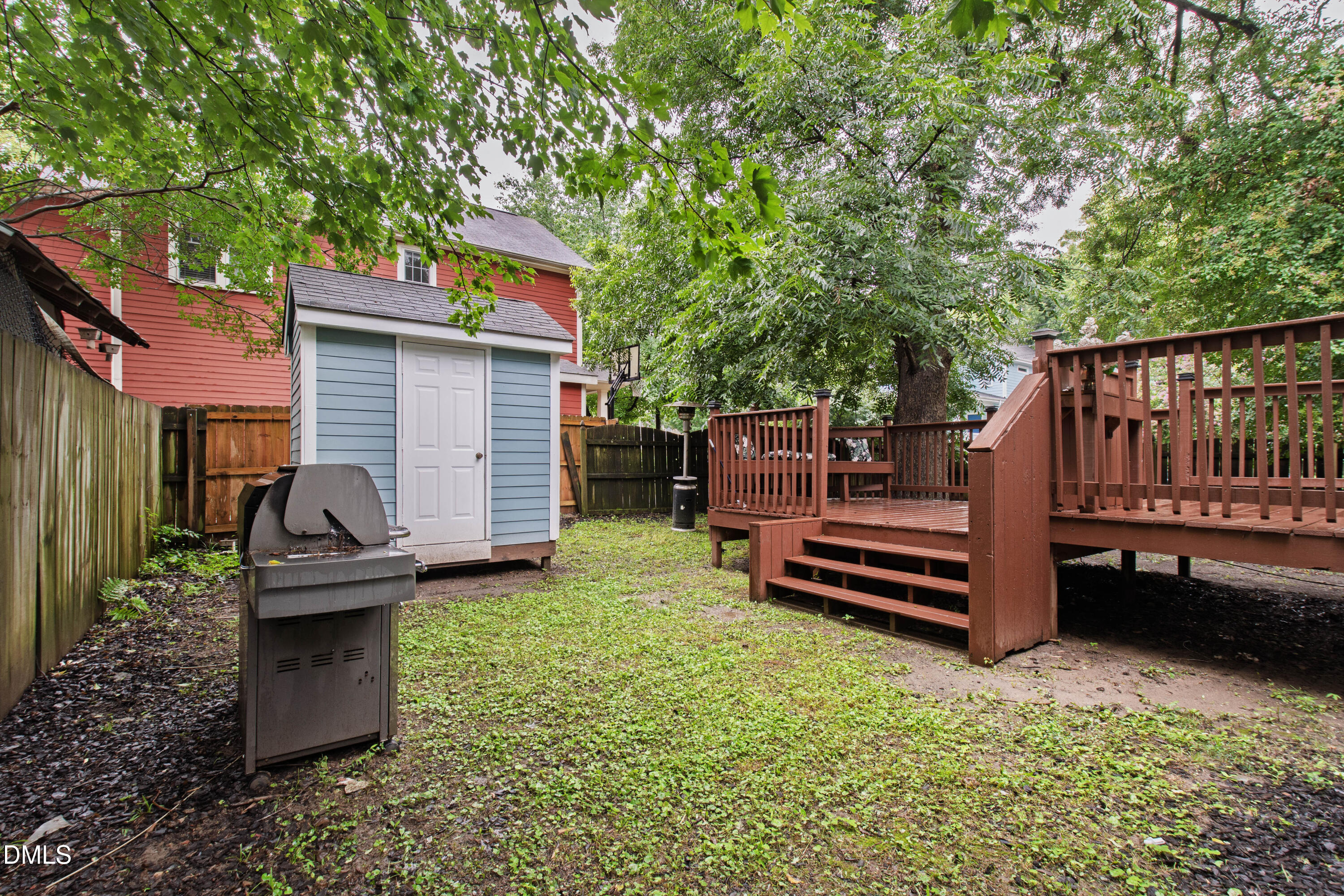 main property photo 35