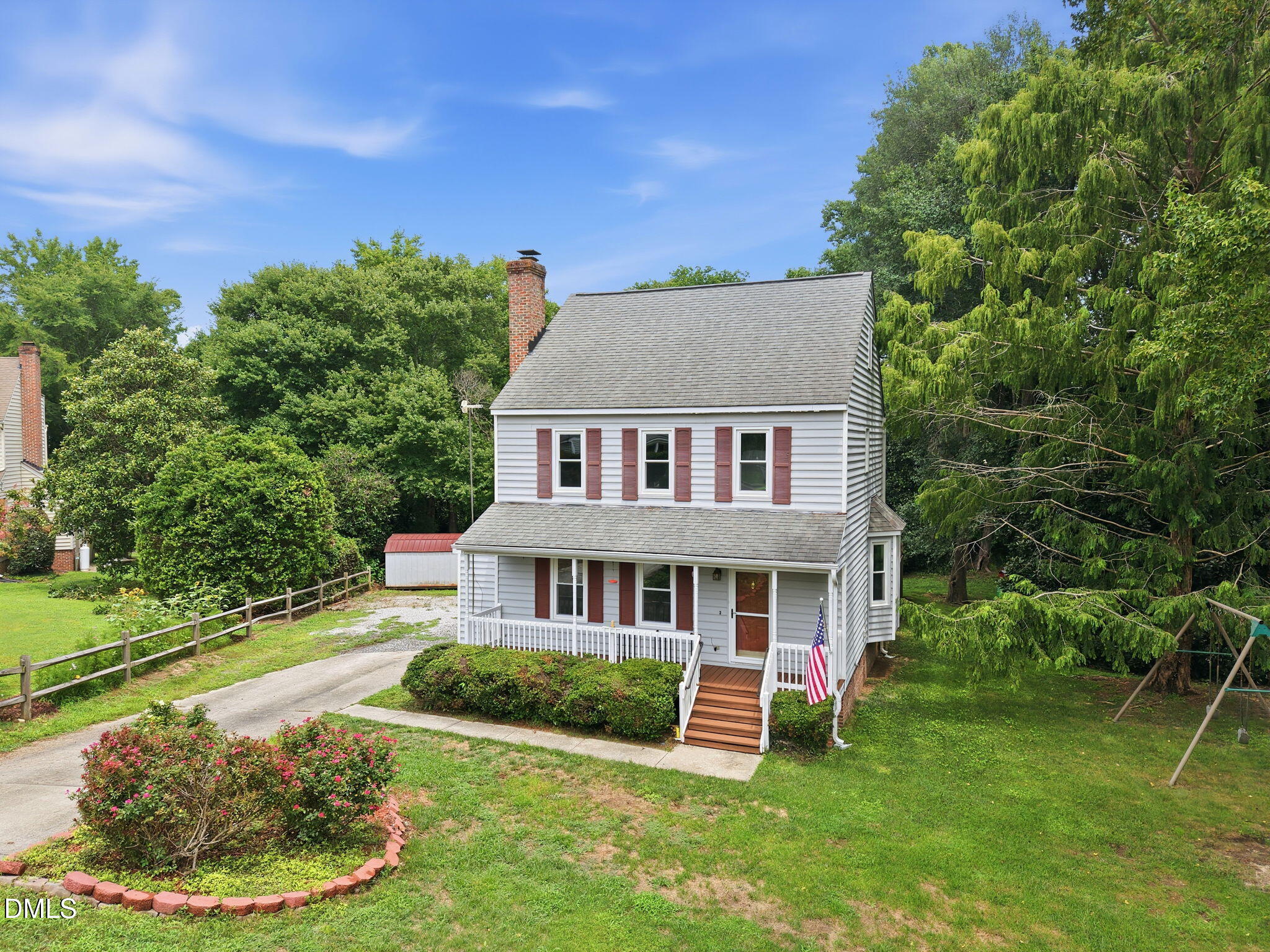 main property photo 5