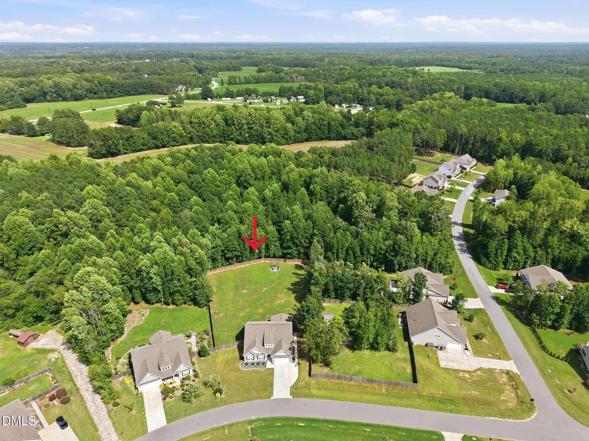 main property photo 40