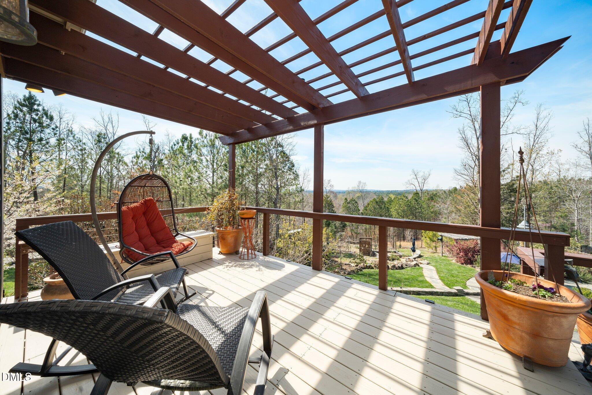 main property photo 29