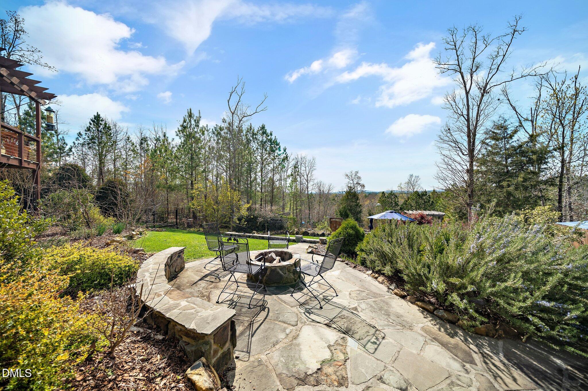 main property photo 46