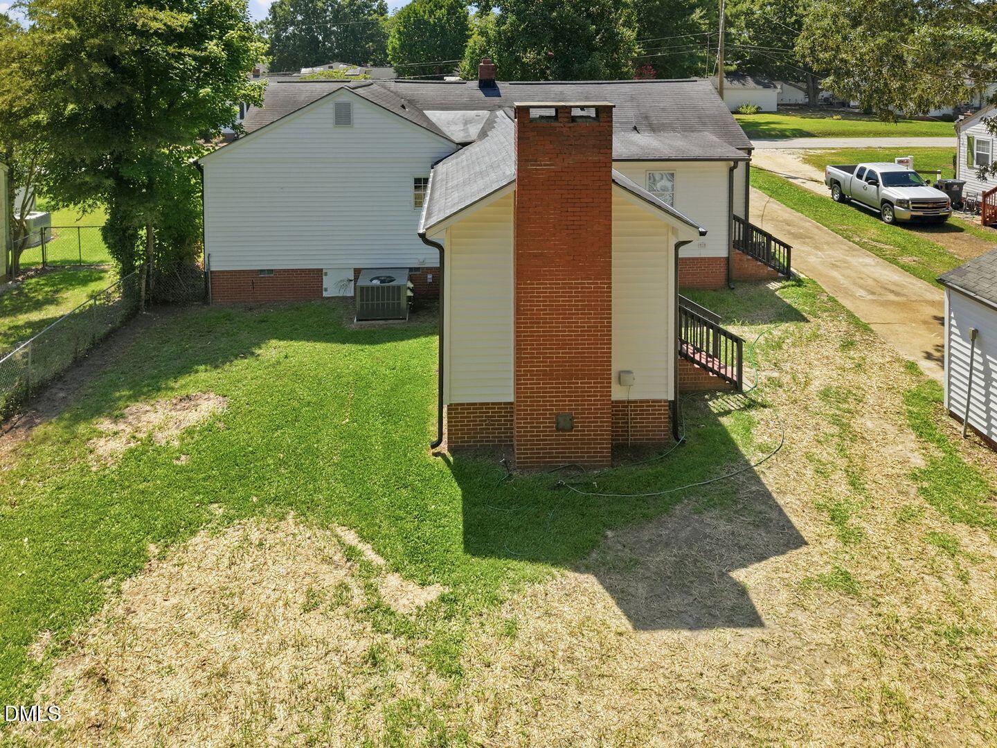 main property photo 49