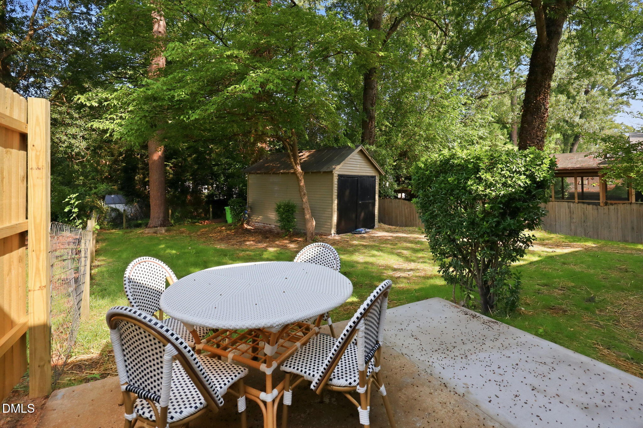 main property photo 50