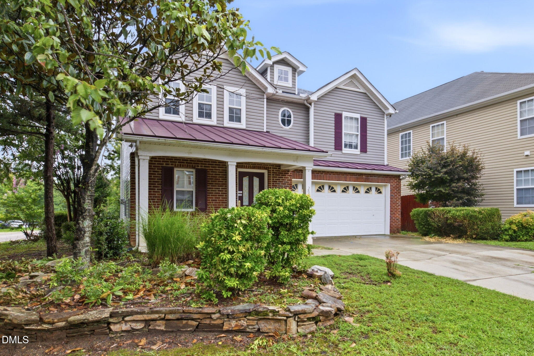 main property photo 2