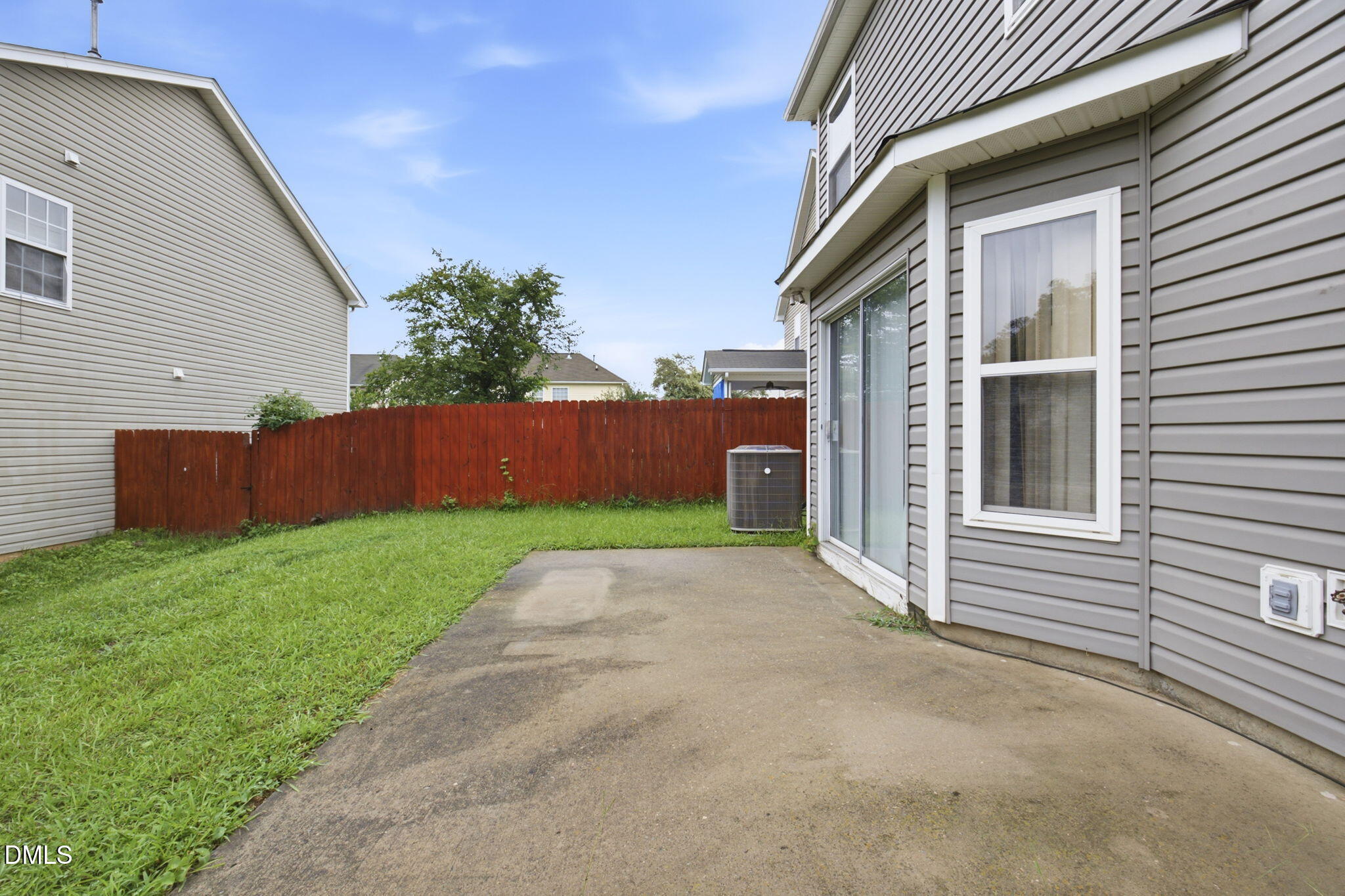 main property photo 36