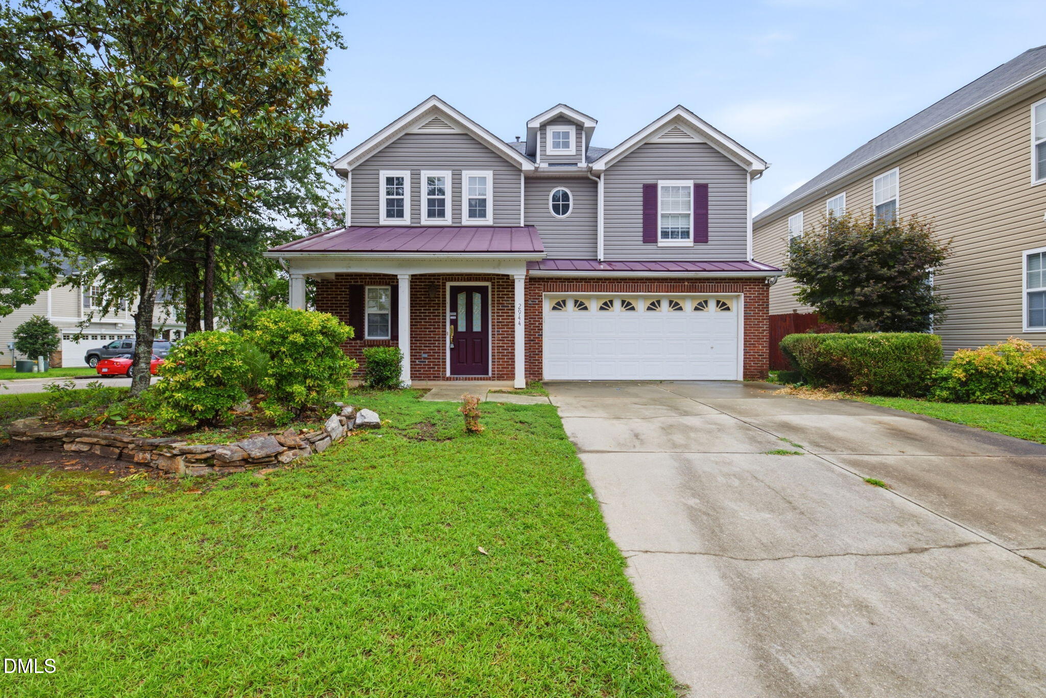 main property photo 4