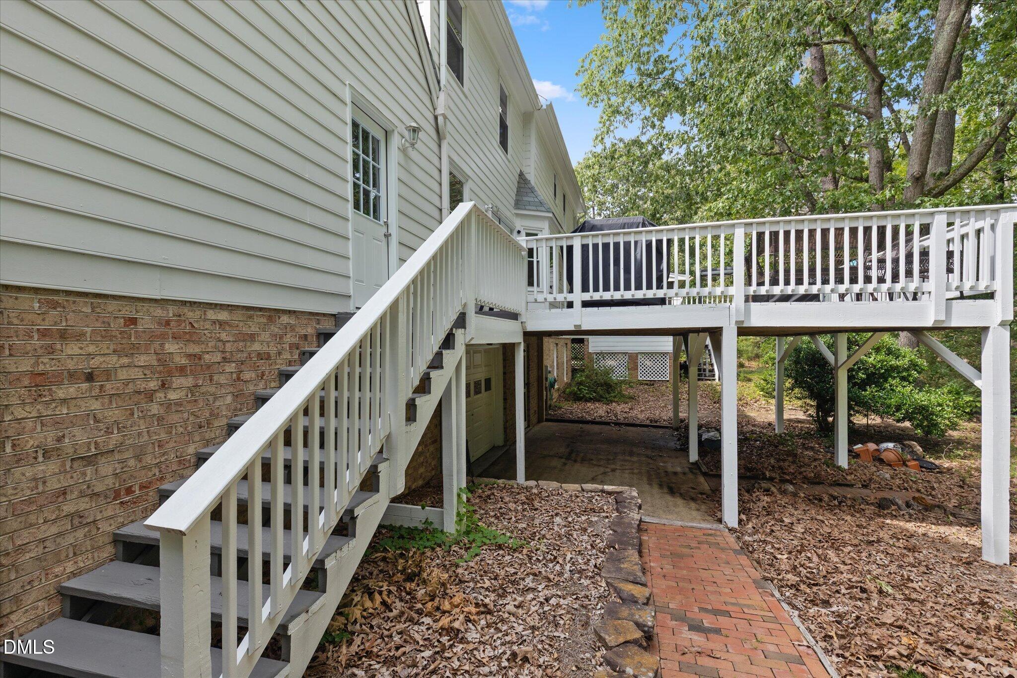 main property photo 48