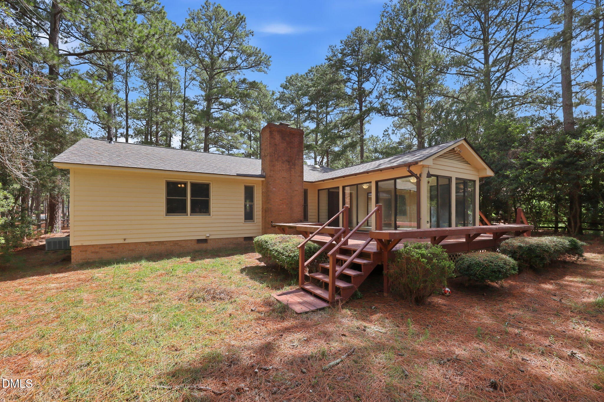 main property photo 38