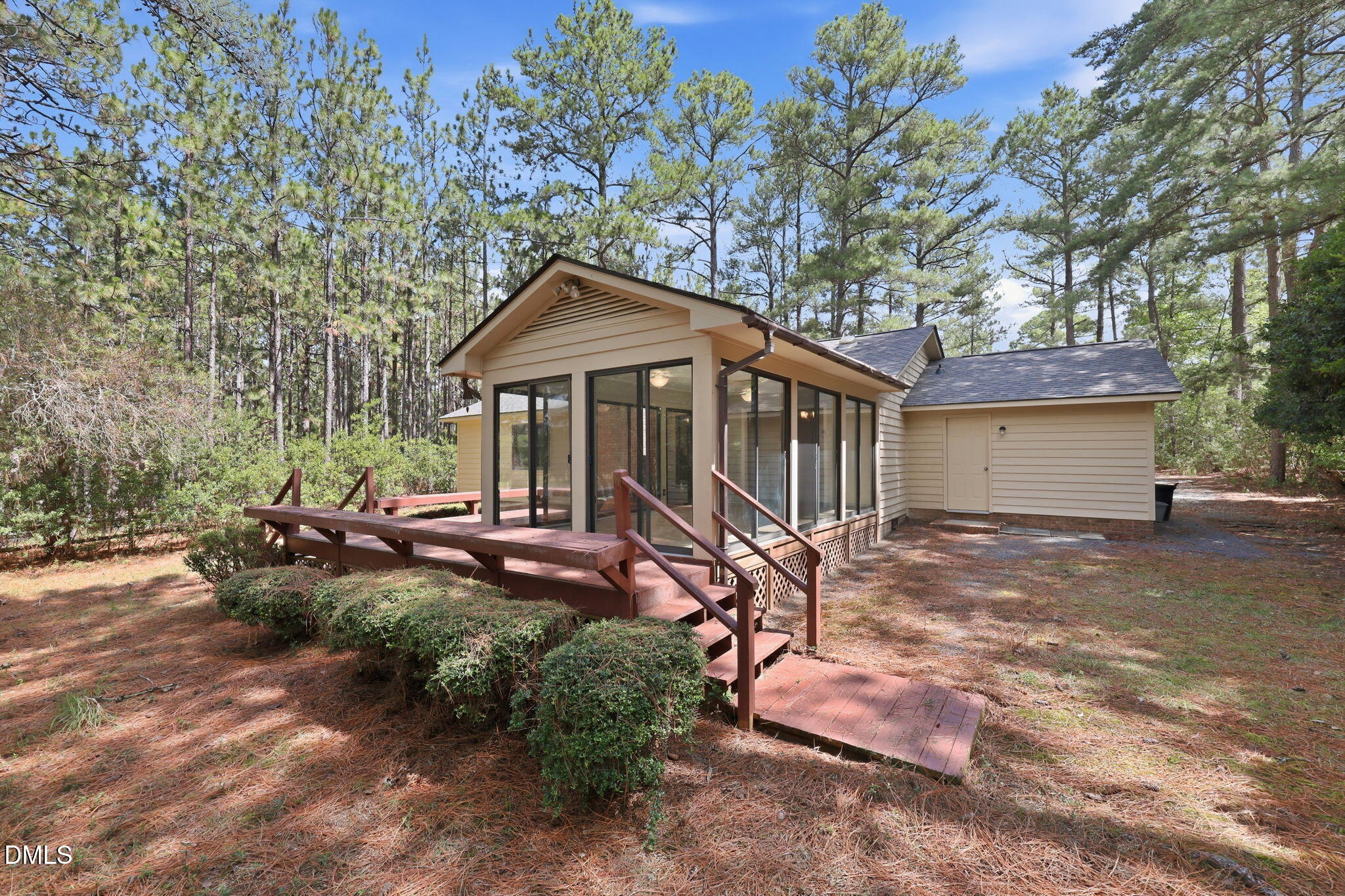 main property photo 39