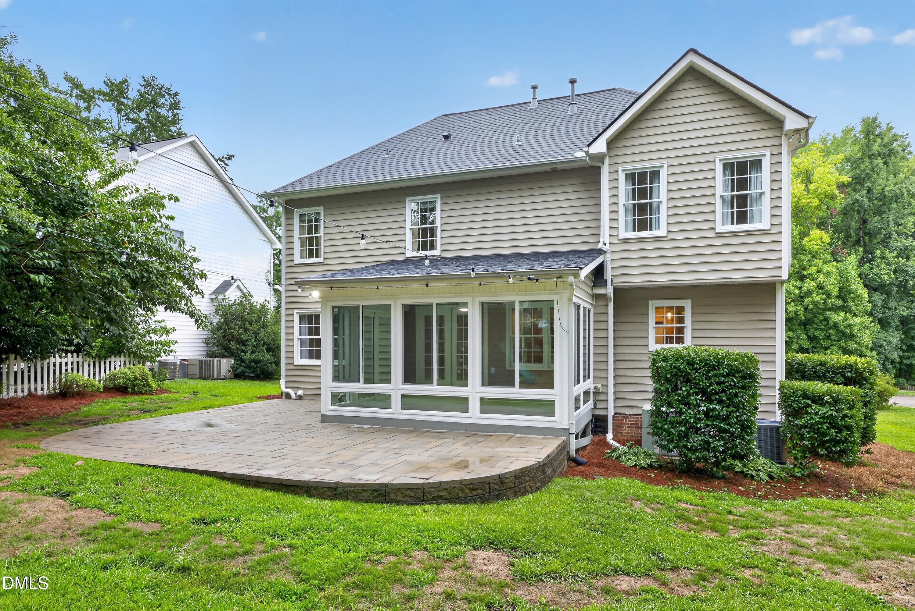 main property photo 75