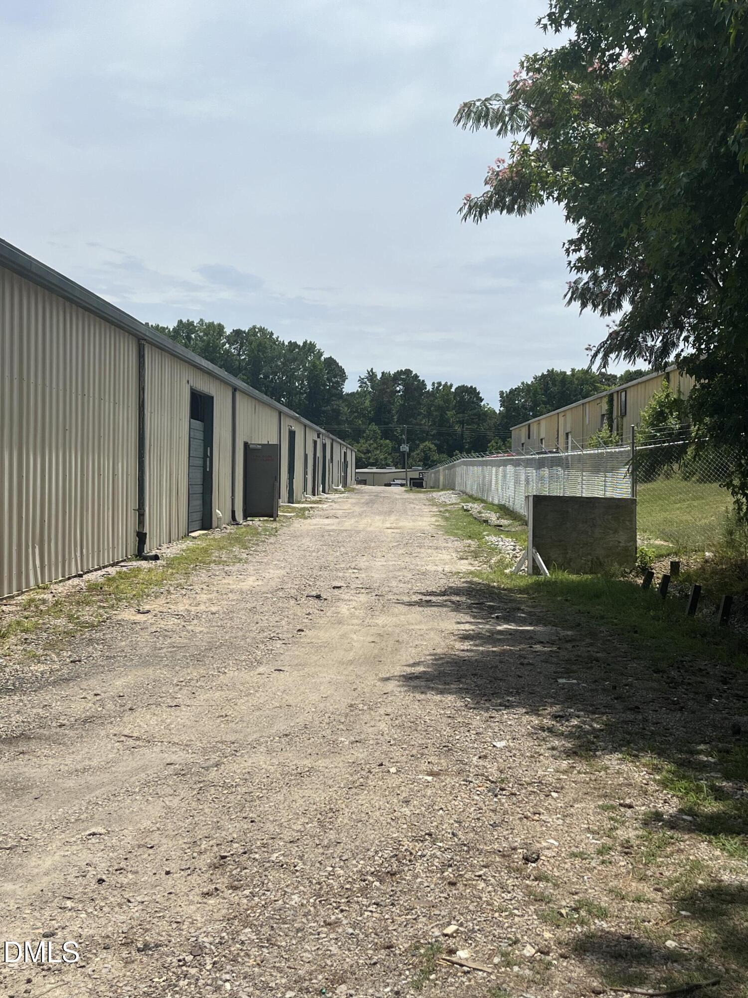 main property photo 60