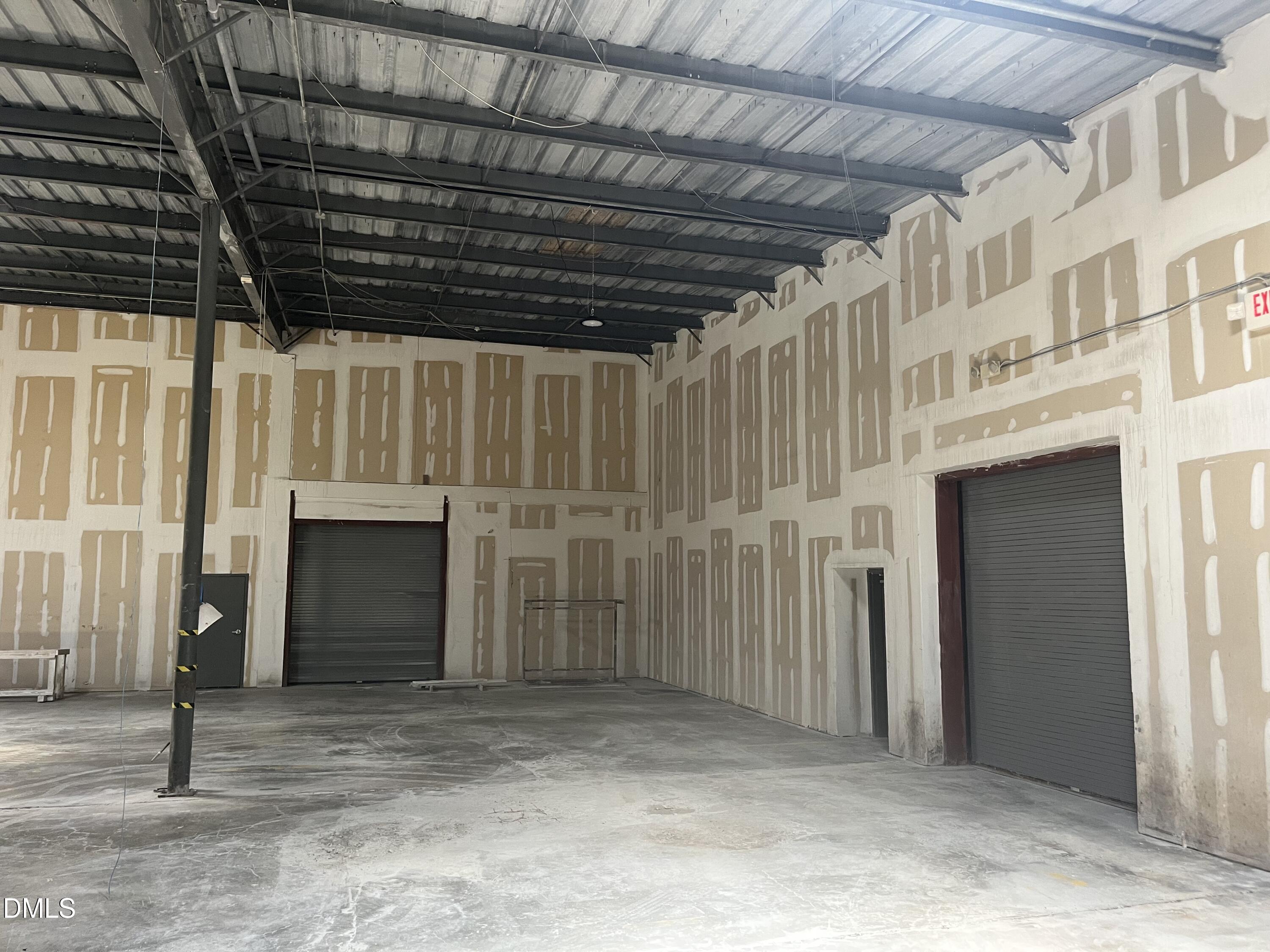 main property photo 79