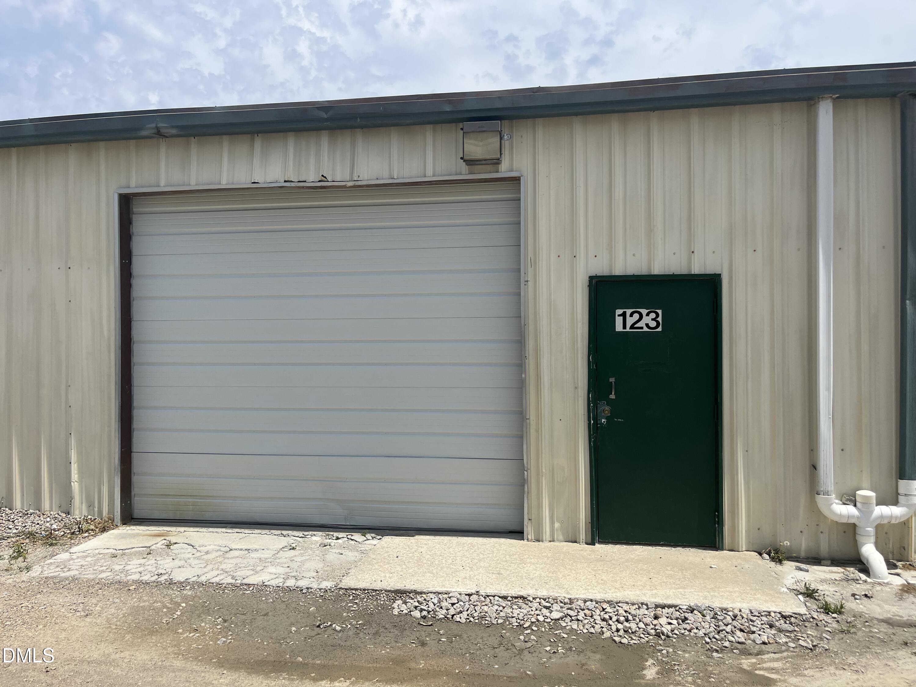 main property photo 84