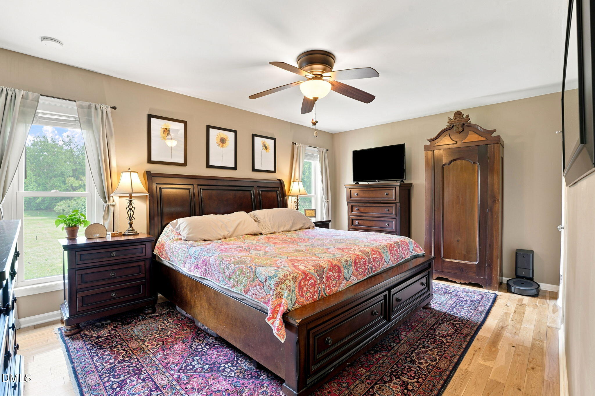 main property photo 50