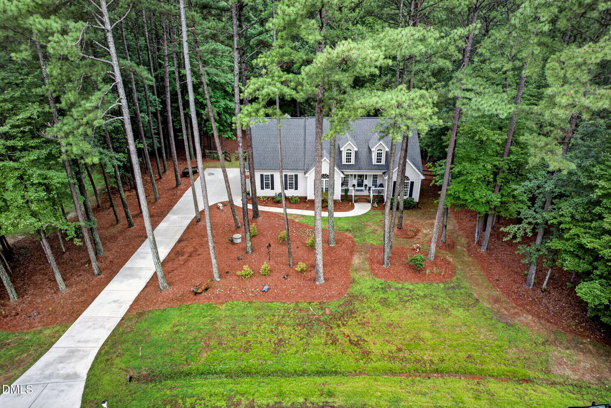 main property photo 3
