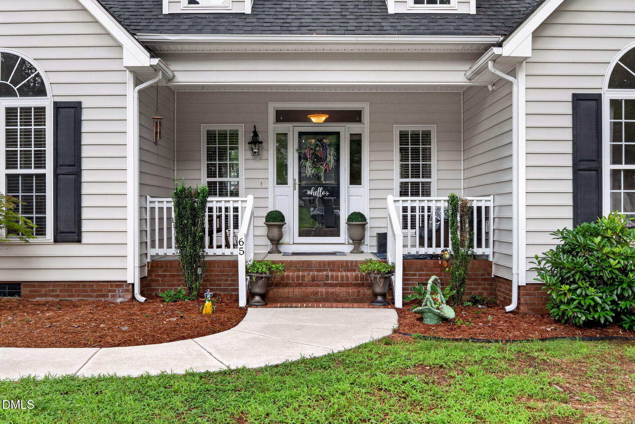 main property photo 5
