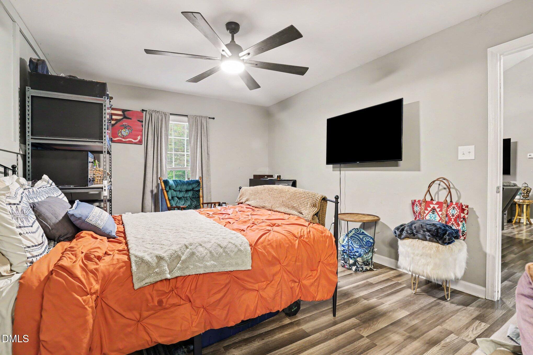 main property photo 21