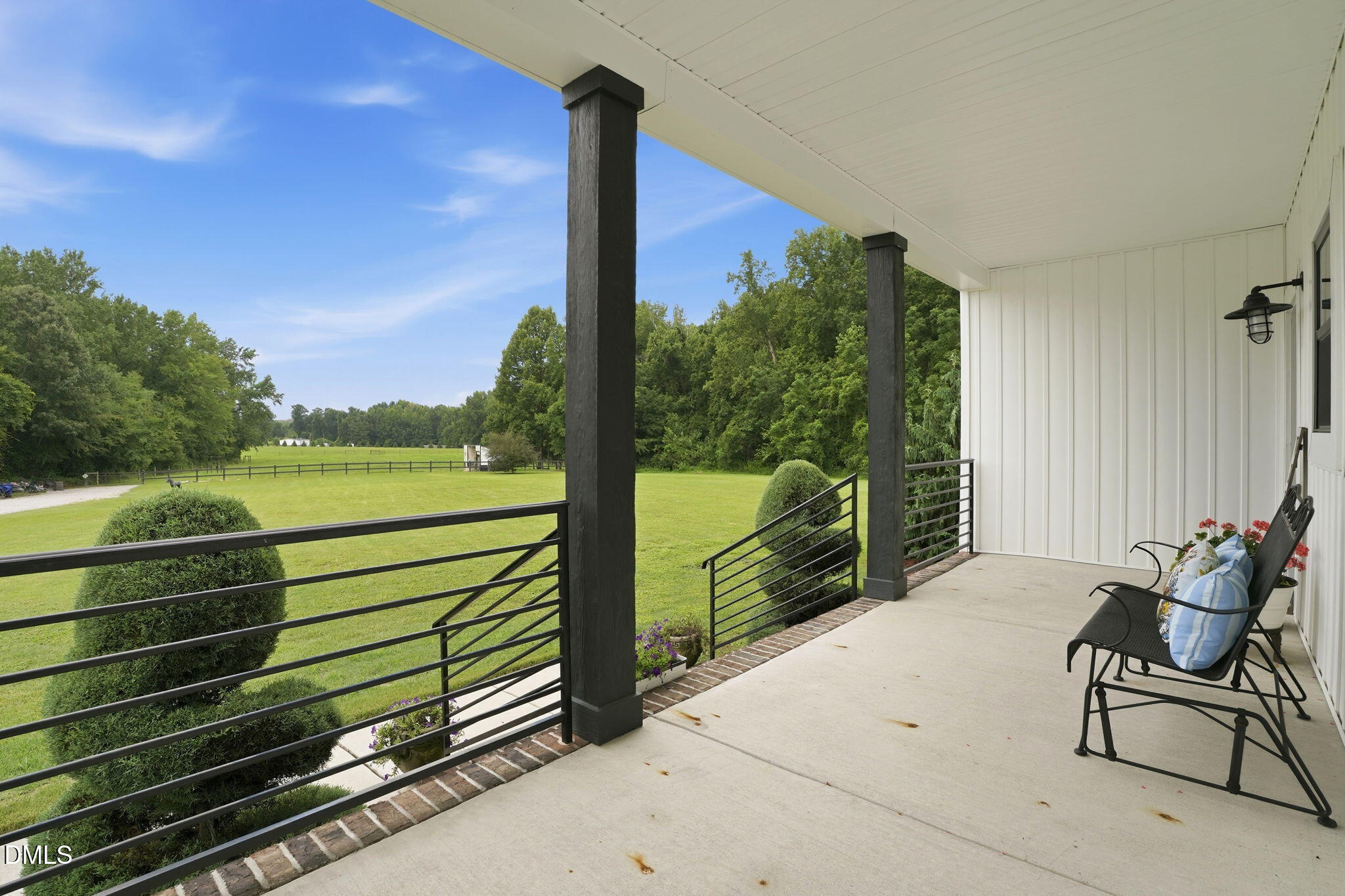 main property photo 44