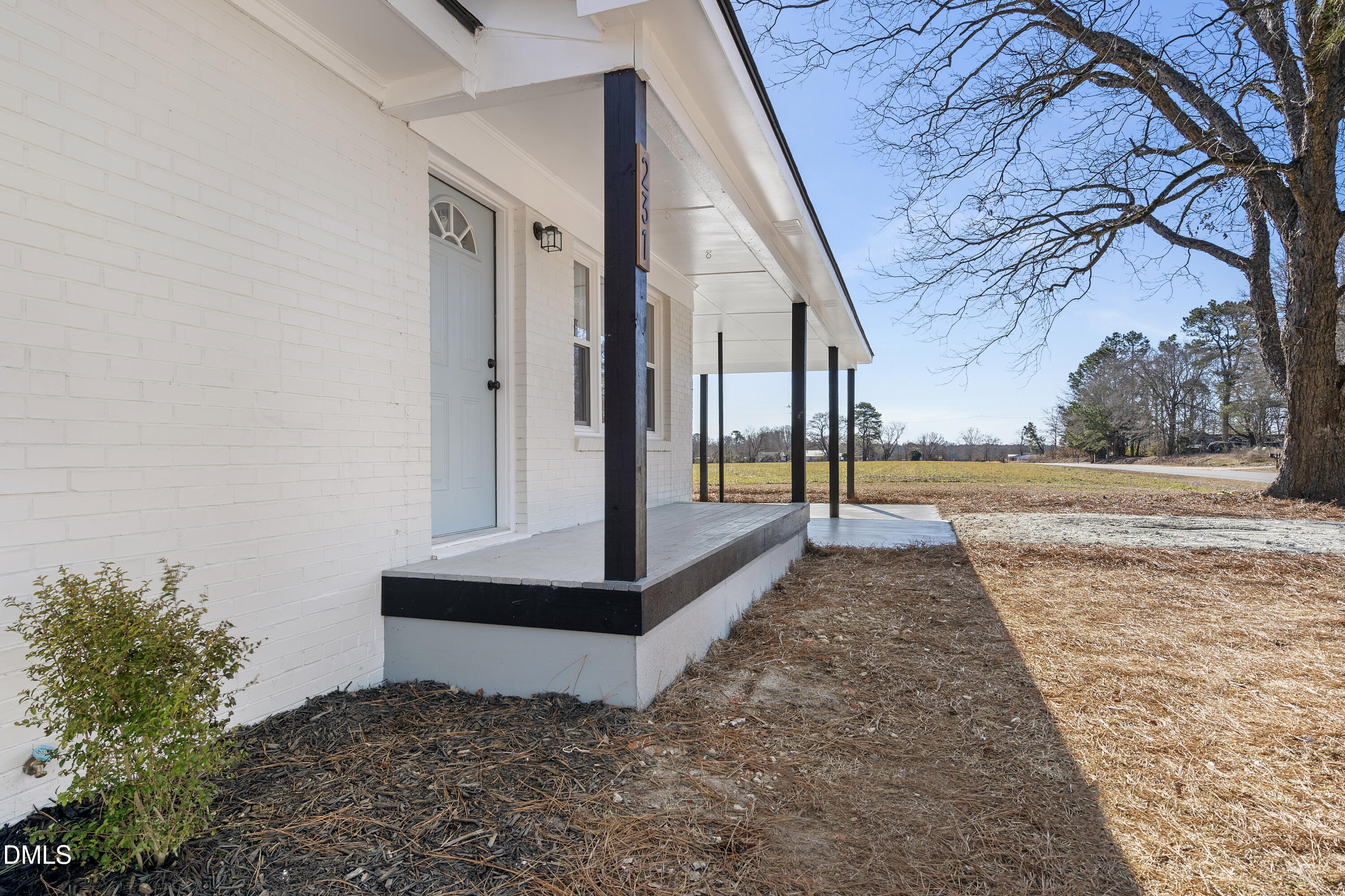 main property photo 31