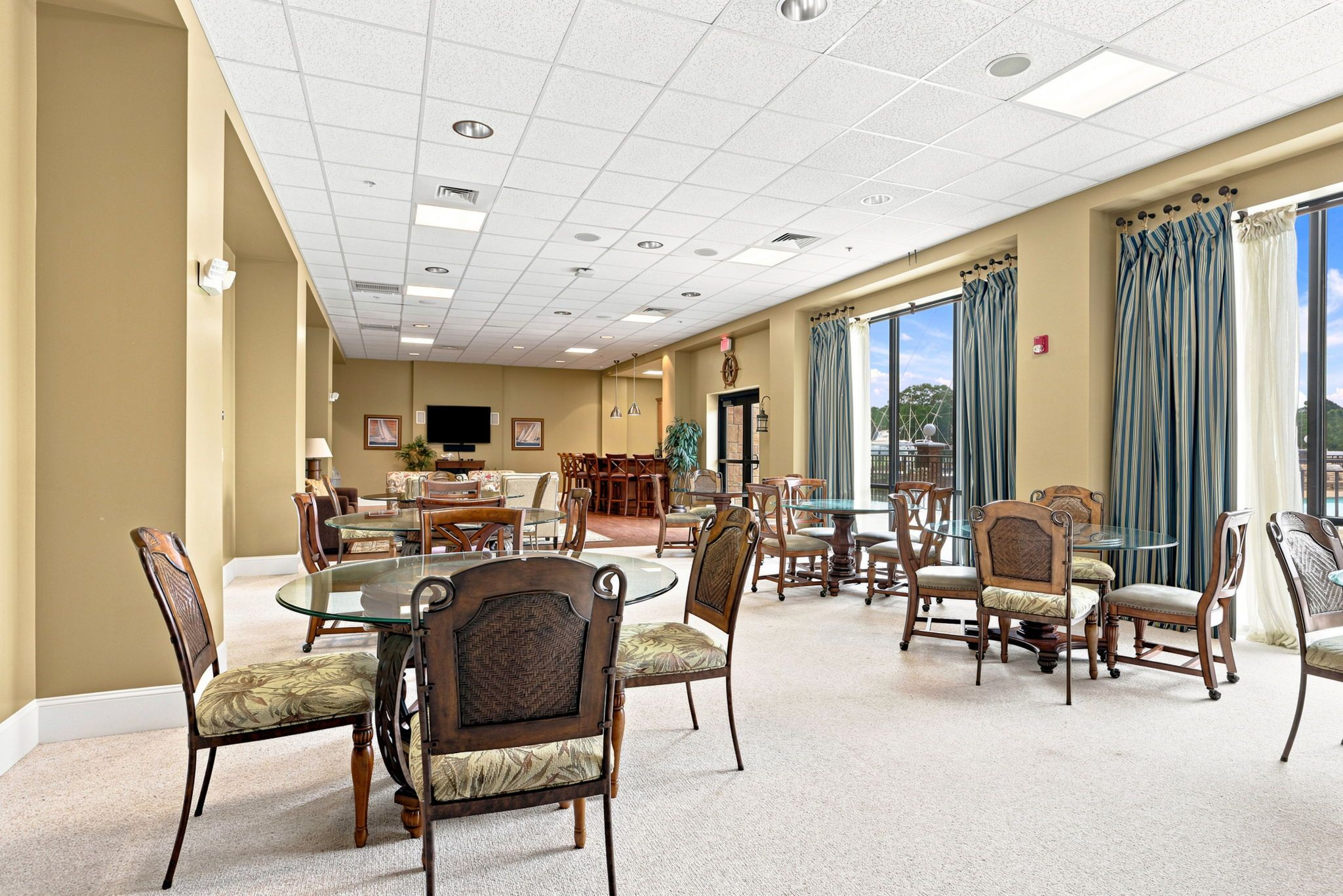 main property photo 45