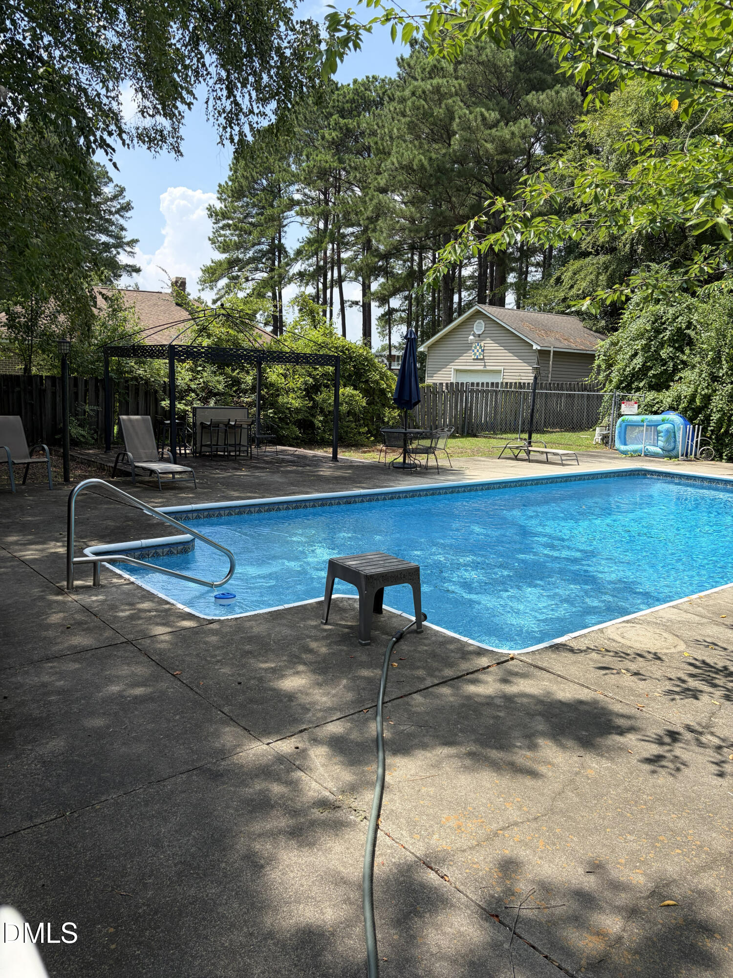 main property photo 42