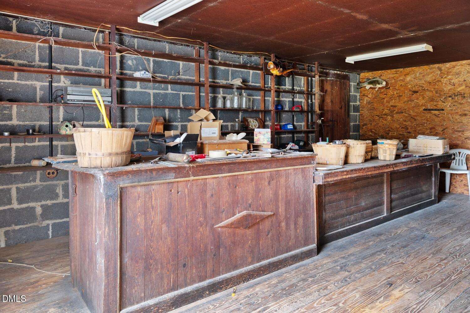 main property photo 37