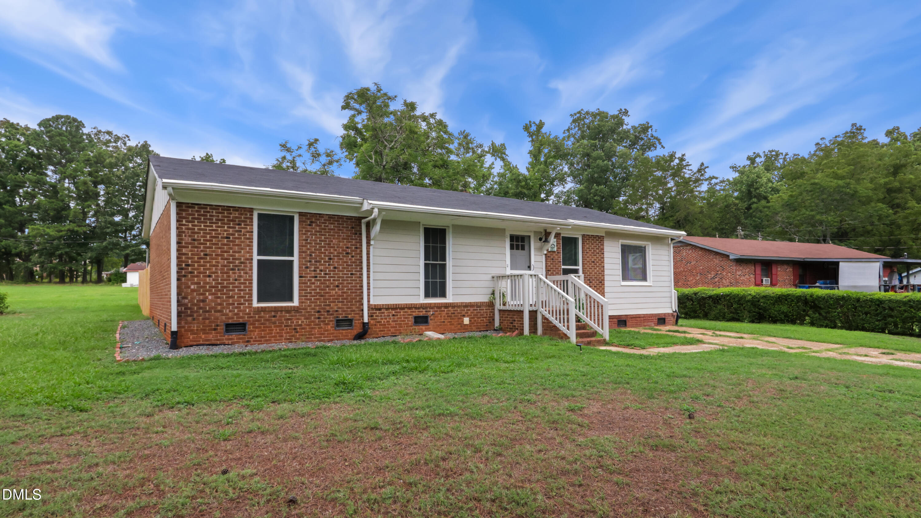 property viewer photo 2