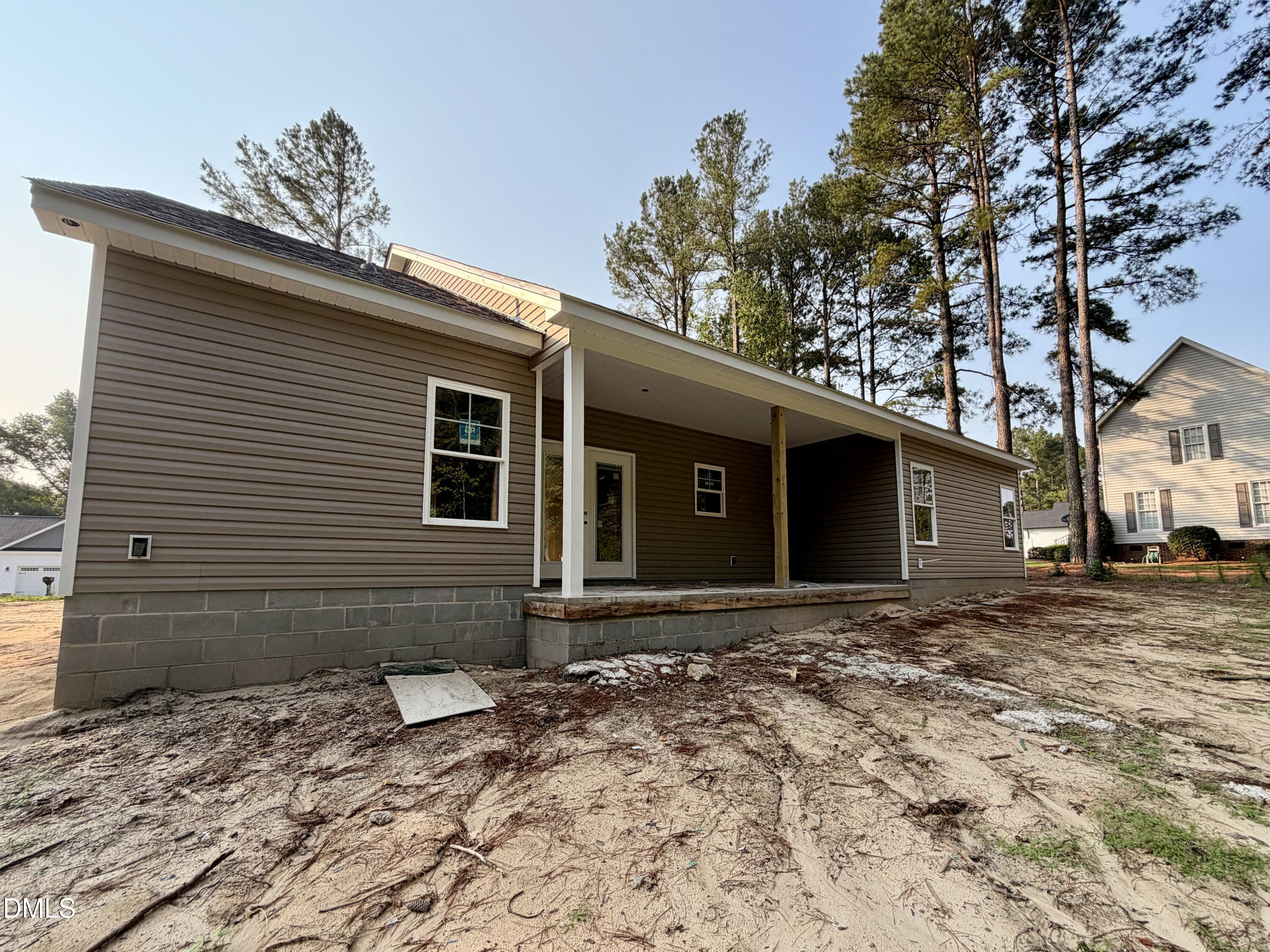 main property photo 22