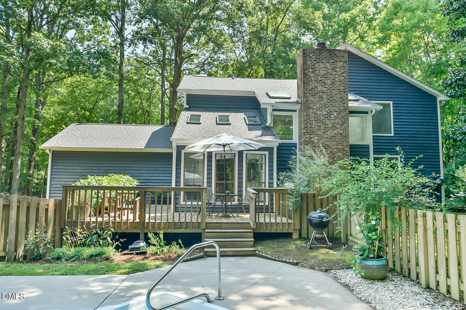 main property photo 42