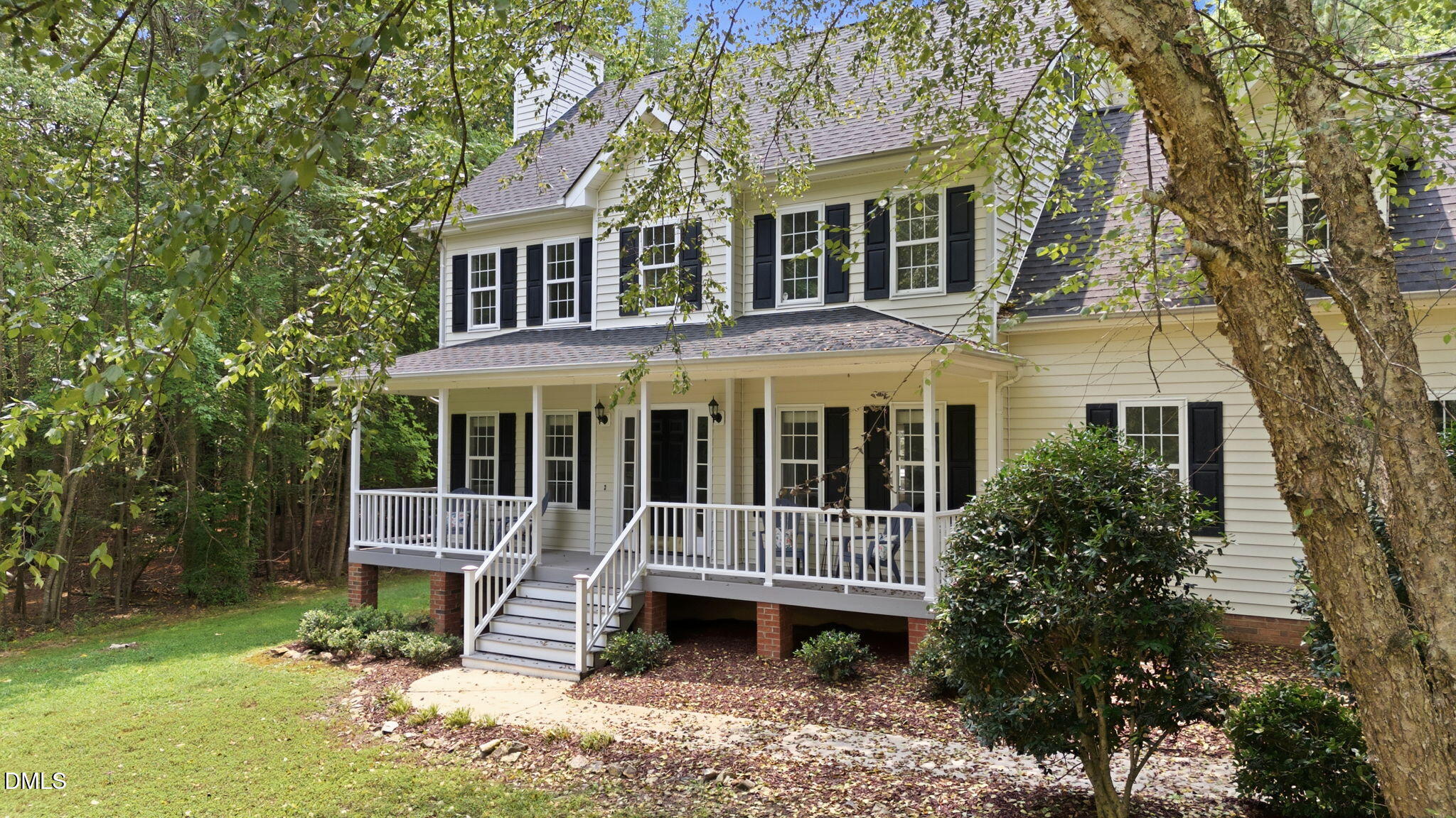 main property photo 36
