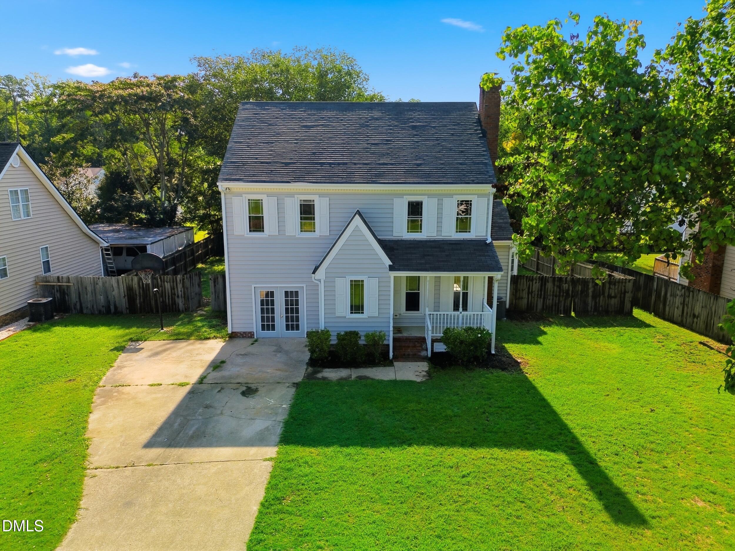 main property photo 25