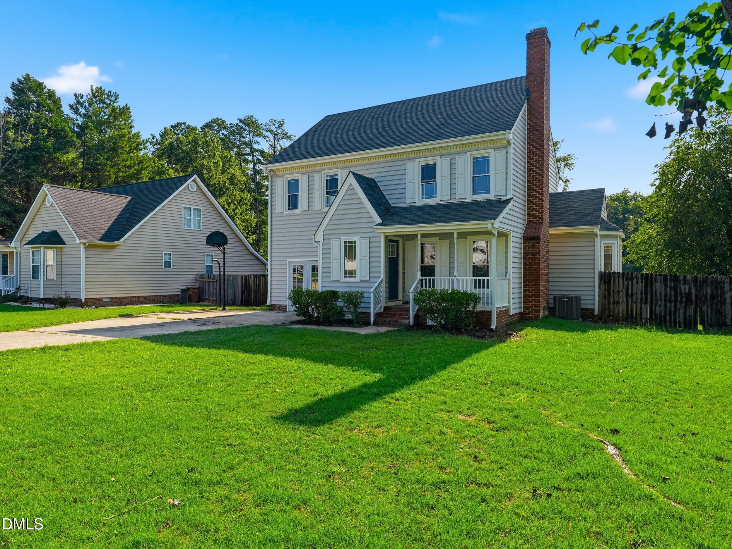 main property photo 31