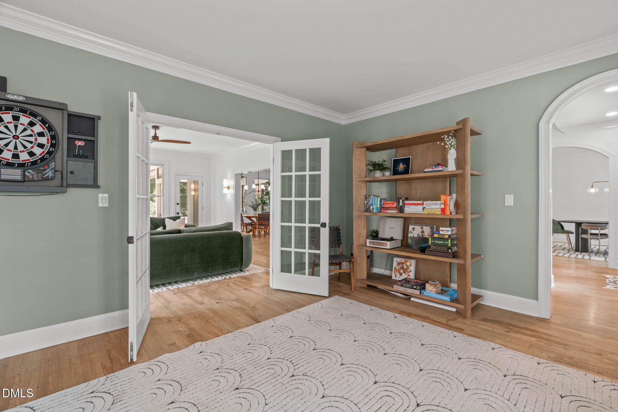 main property photo 23