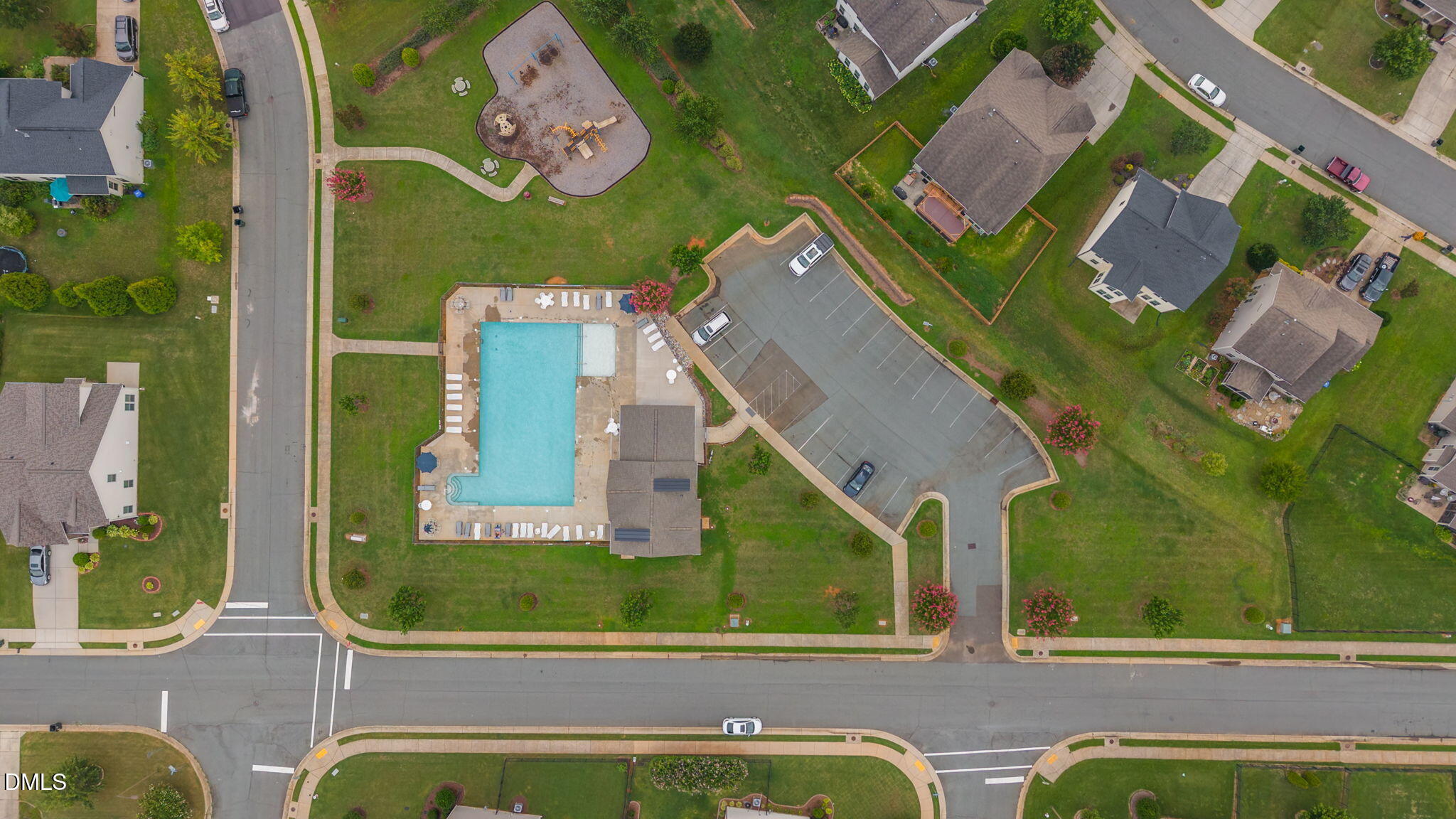 main property photo 51